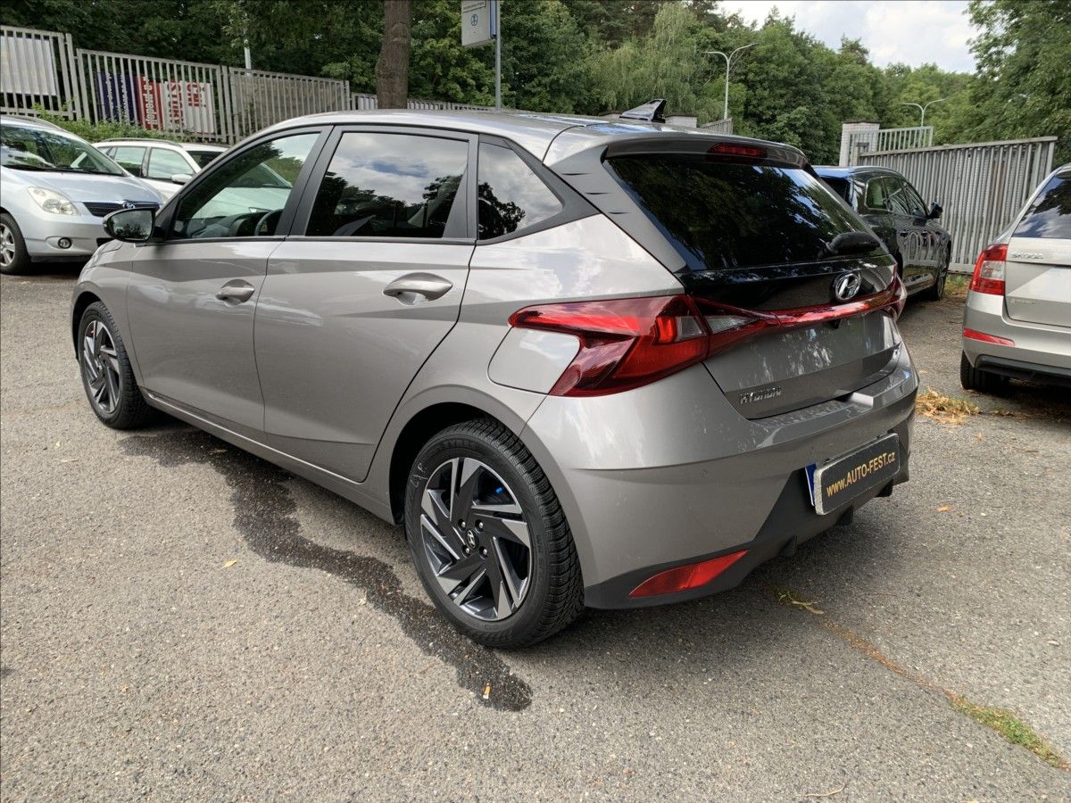 Hyundai i20, 1,2 i SMART,1.MAJ.,ČR,SERVISKA - fotka 6