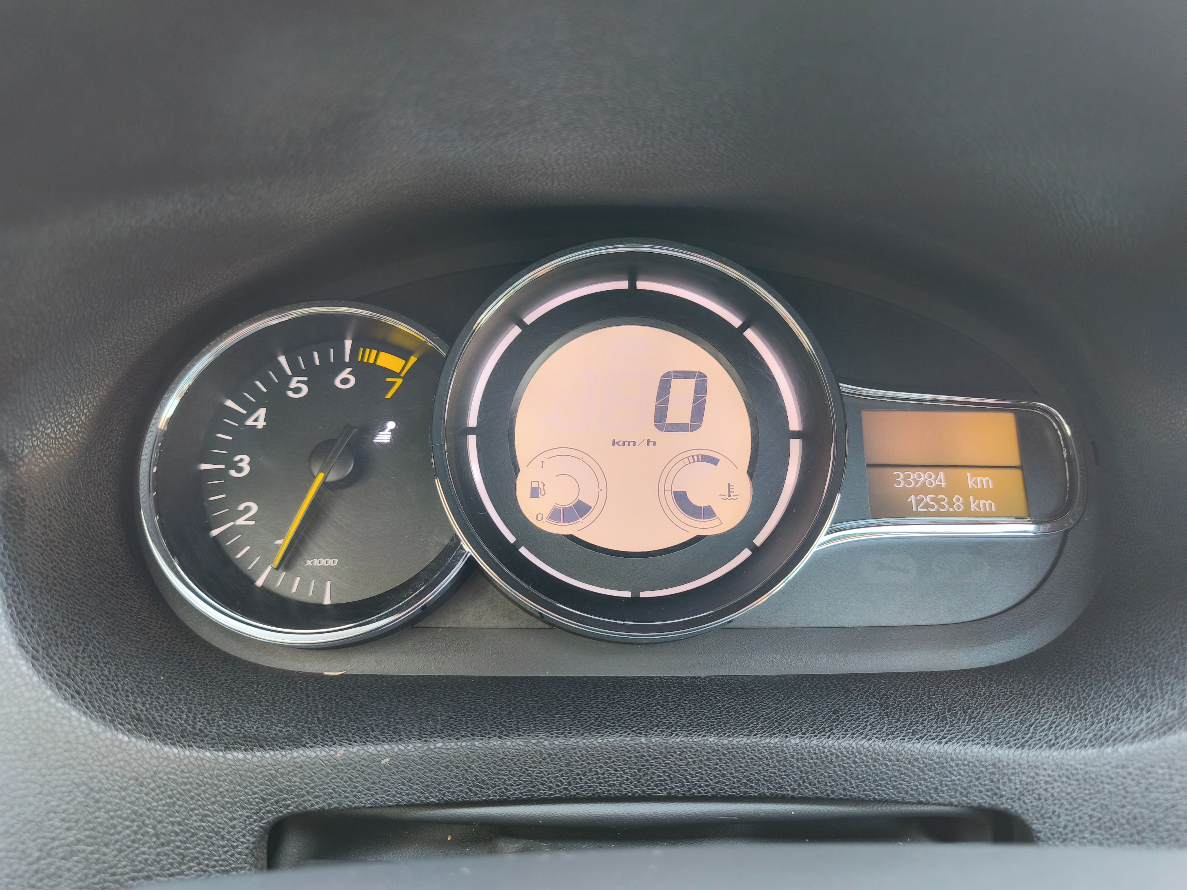 Renault Mégane, 1.4TCe 35t km - fotka 2