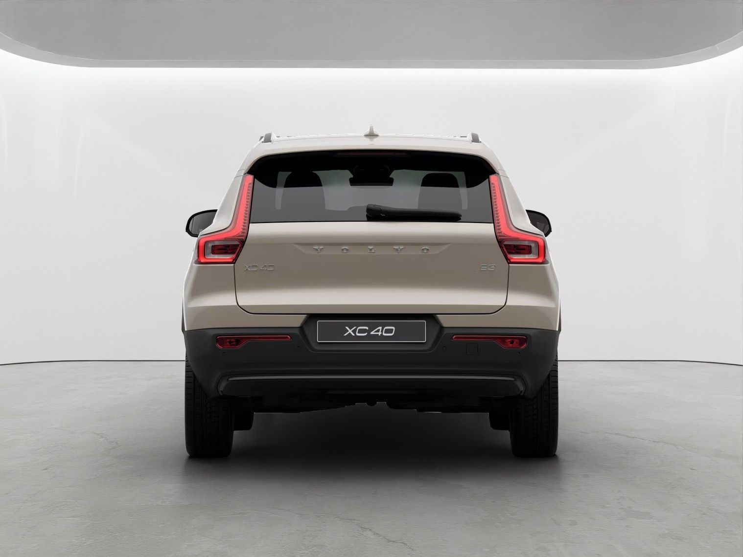 Volvo XC40, PLUS Dark,360°kam,el.vyhř.sklo - fotka 5