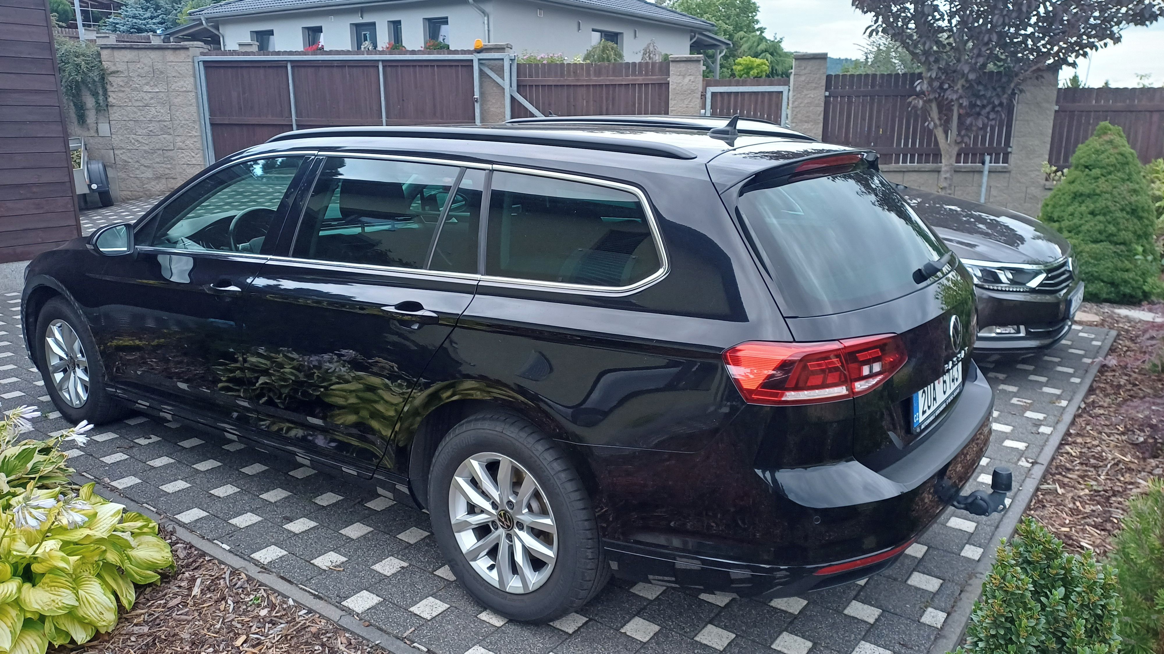 Volkswagen Passat, 2.0 TDI 110kw/ DSG/LED - fotka 3