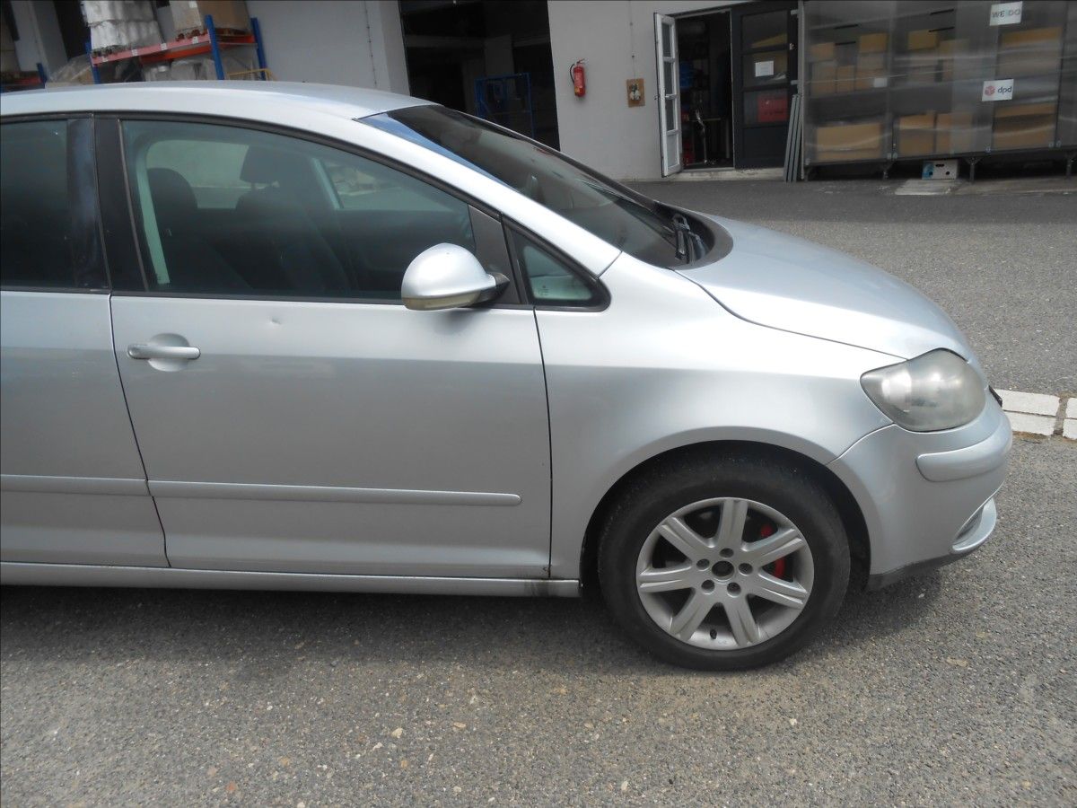 Volkswagen Golf Plus, 1,9 TDi 77 Kw - fotka 4