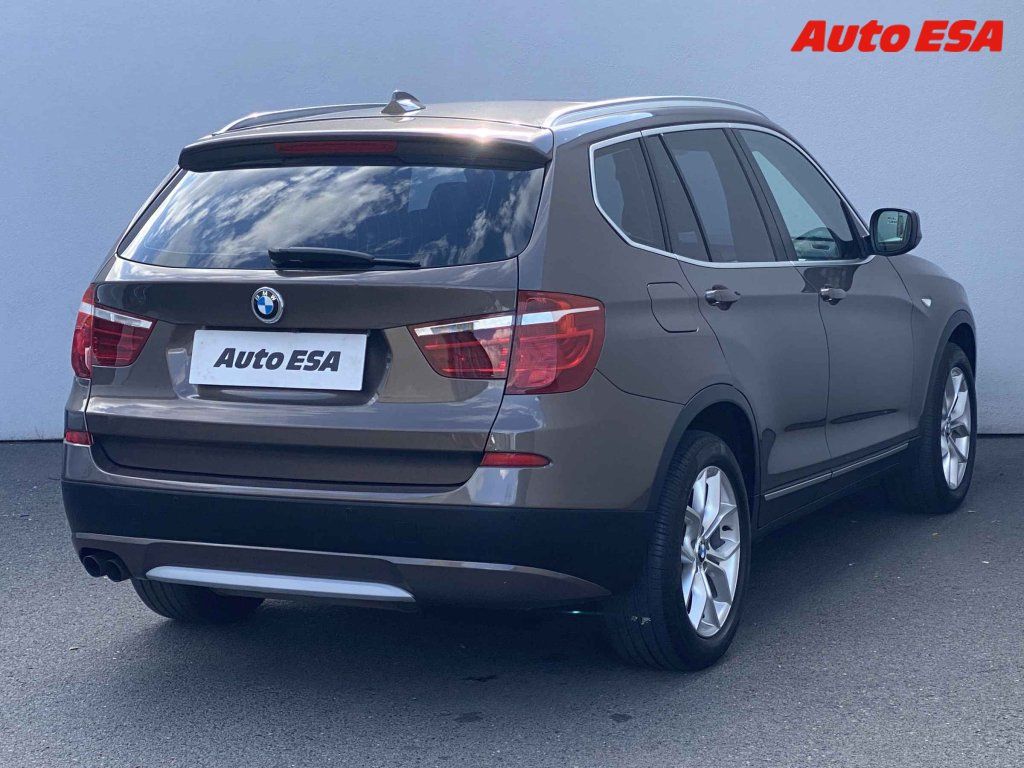 BMW X3, 3.0D - fotka 4