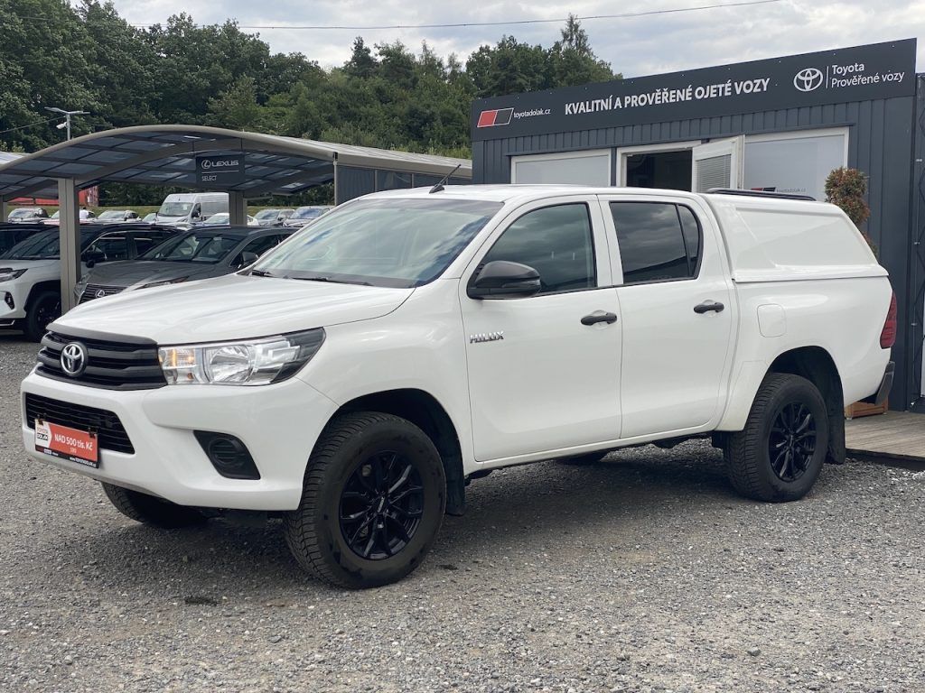 Toyota Hilux, 2.4D, ČR, Live, tažné - fotka 4