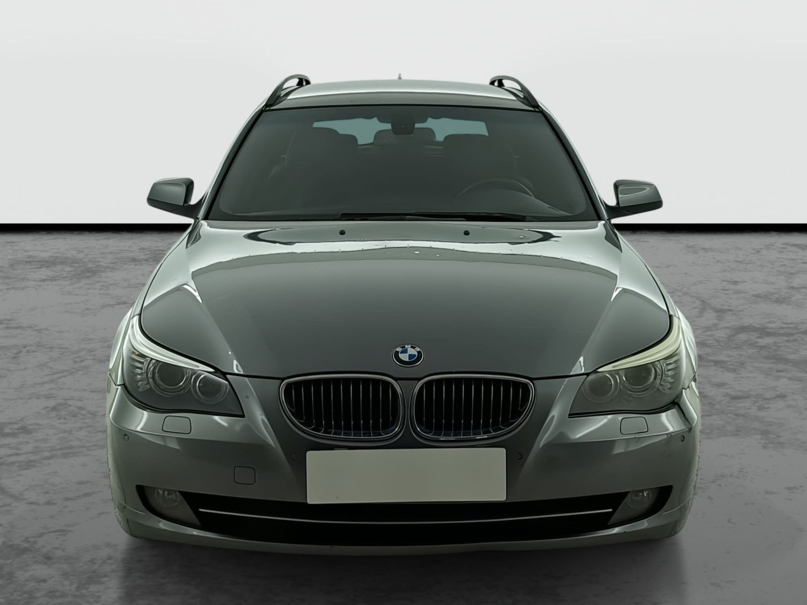 BMW Řada 5, 530d, Automat, Tažné - fotka 2