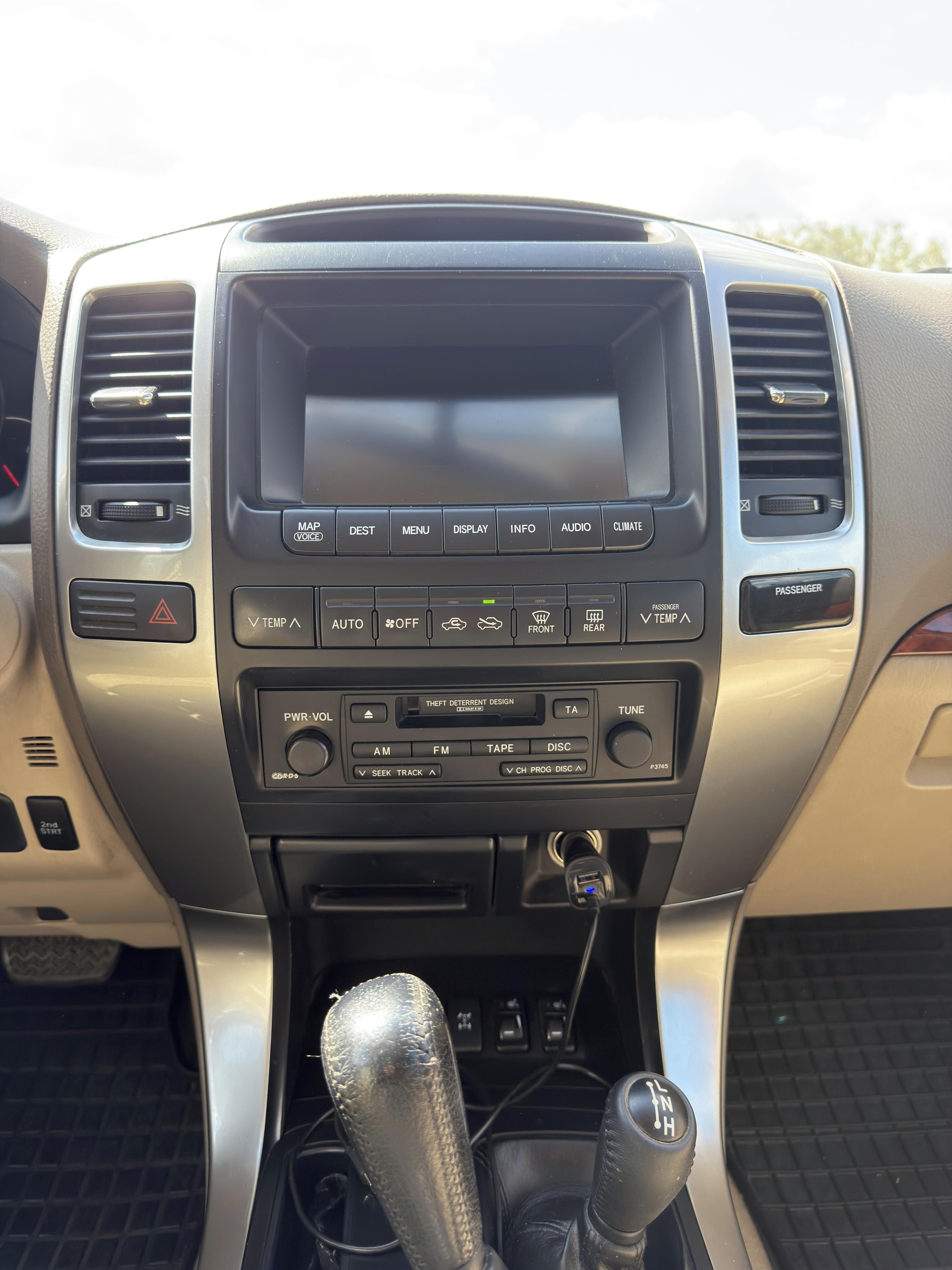 Toyota Land Cruiser, 3.0 D4-D 4x4, 1. maj. ČR - fotka 5