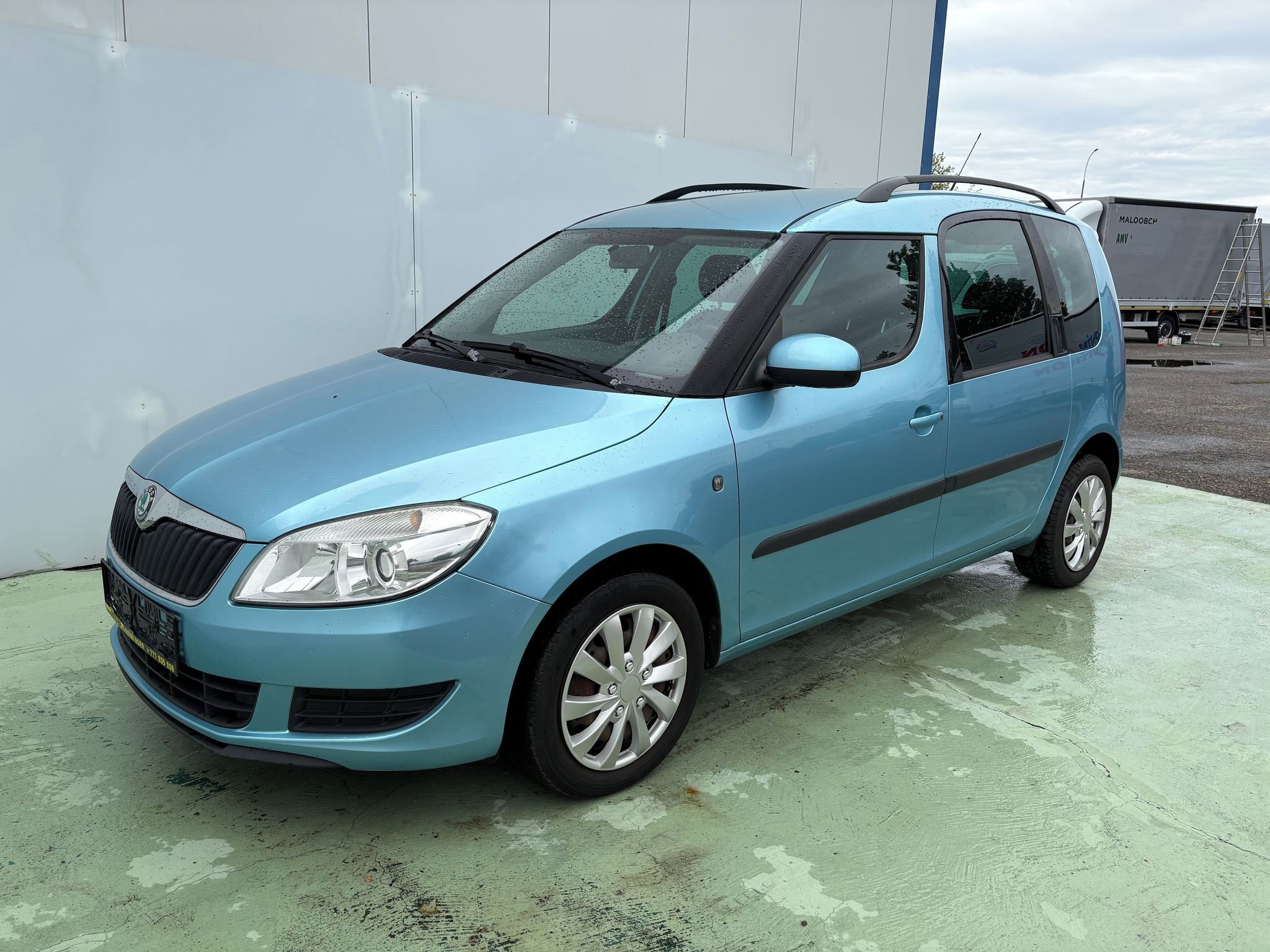 Škoda Roomster, 1.4, 63kW, Klima, Výhřevy - fotka 3