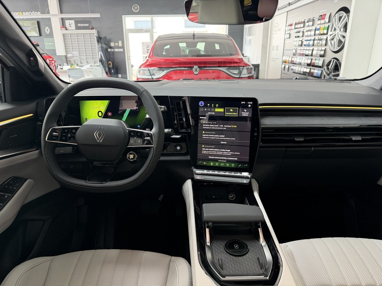 Renault Espace, iconic full hybrid E-Tech 200 - fotka 3