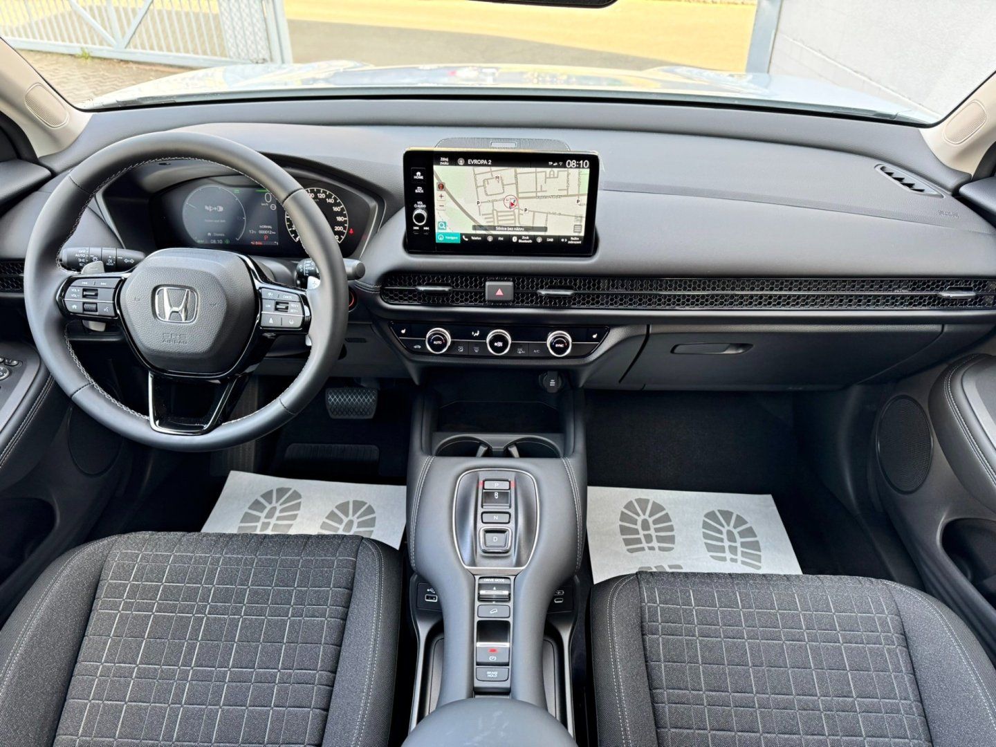 Honda ZR-V, 2.0eHEV 135kW ELEGANCE MR2027 - fotka 4