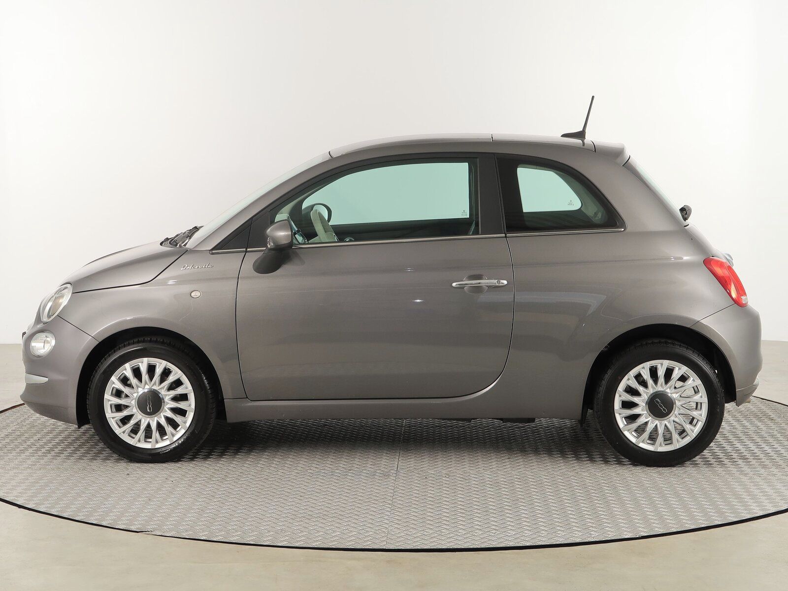 Fiat 500, 1.0 mild-hybrid, Serv.kniha - fotka 3