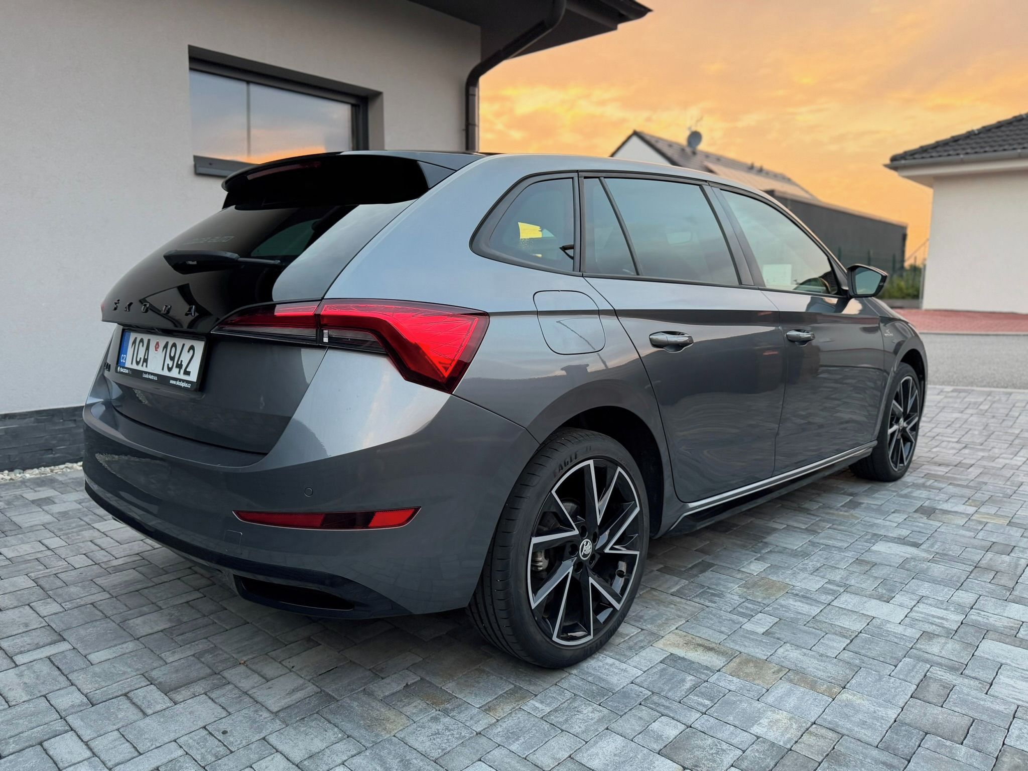 Škoda Scala, Škoda Scala Monte Carlo 1,5TSI - fotka 3