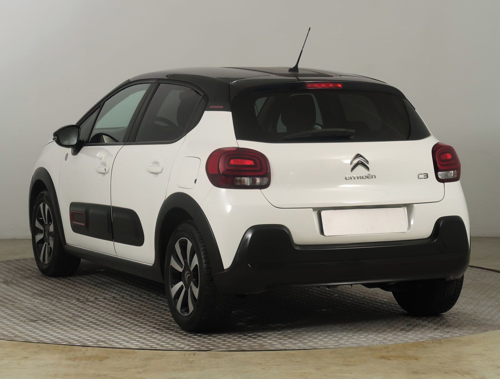 Citroën C3, 1.2 PureTech, C-Series, LPG - fotka 4