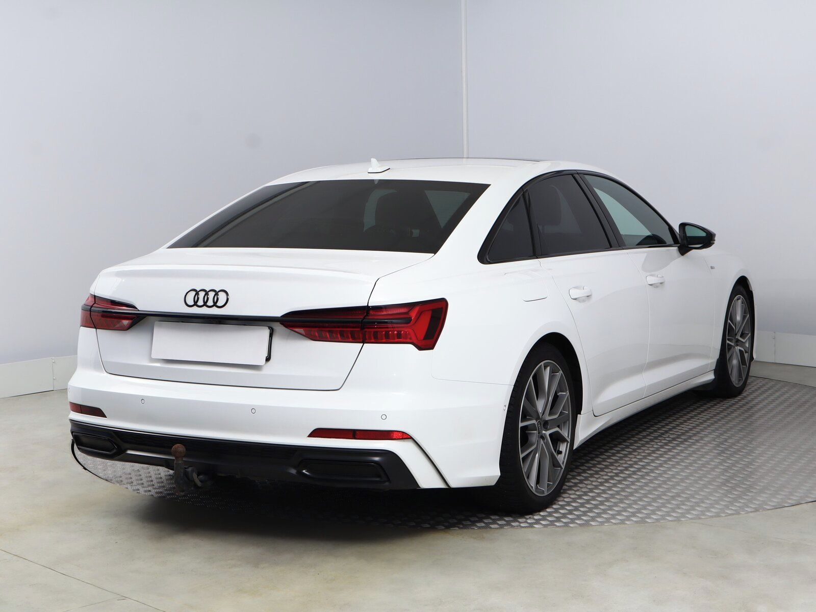 Audi A6, 50 TFSI e, S line, 4X4 - fotka 5