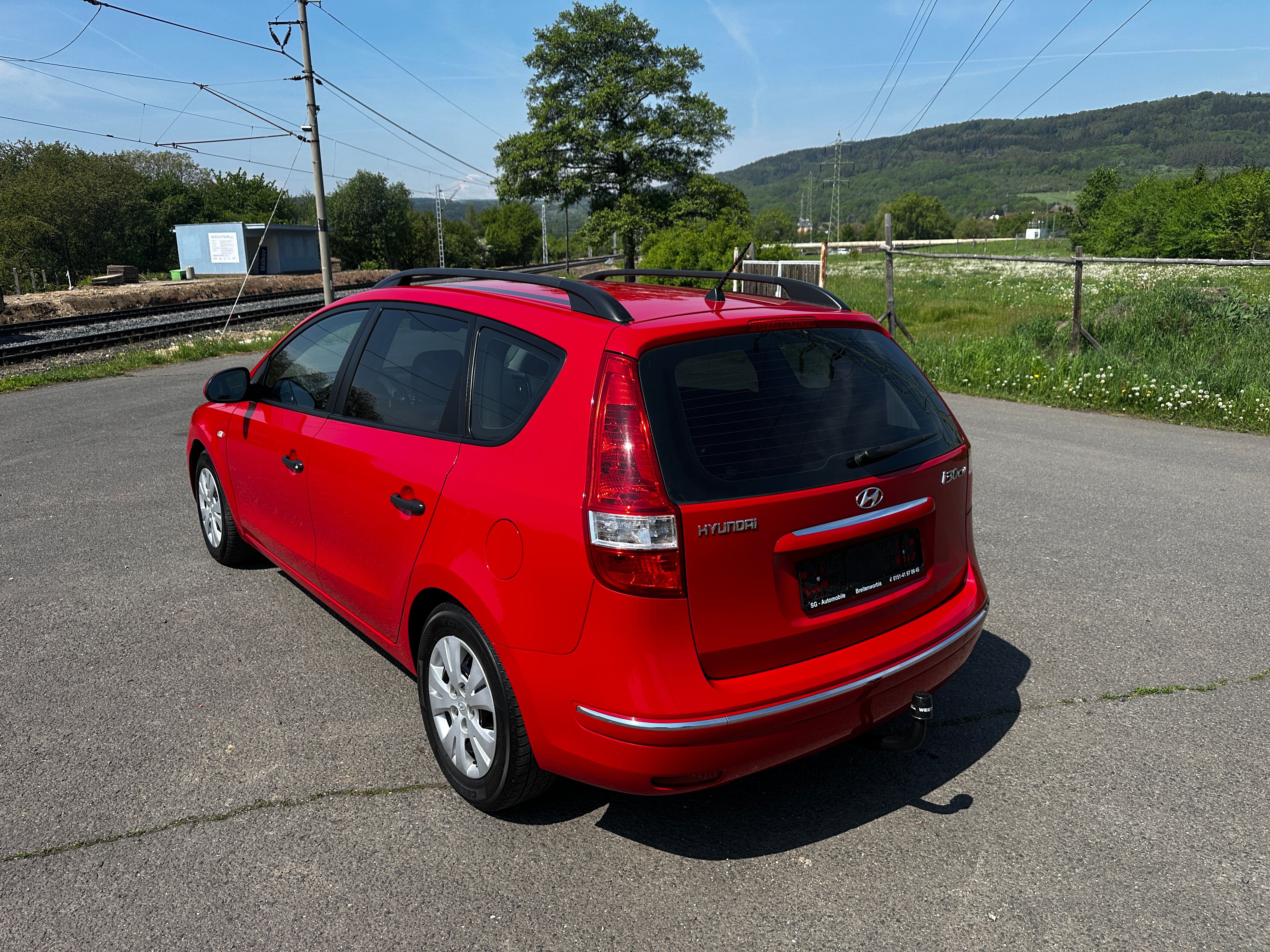 Hyundai i30, HYUNDAI i30 CW, 1,4, r.v.2010 - fotka 5