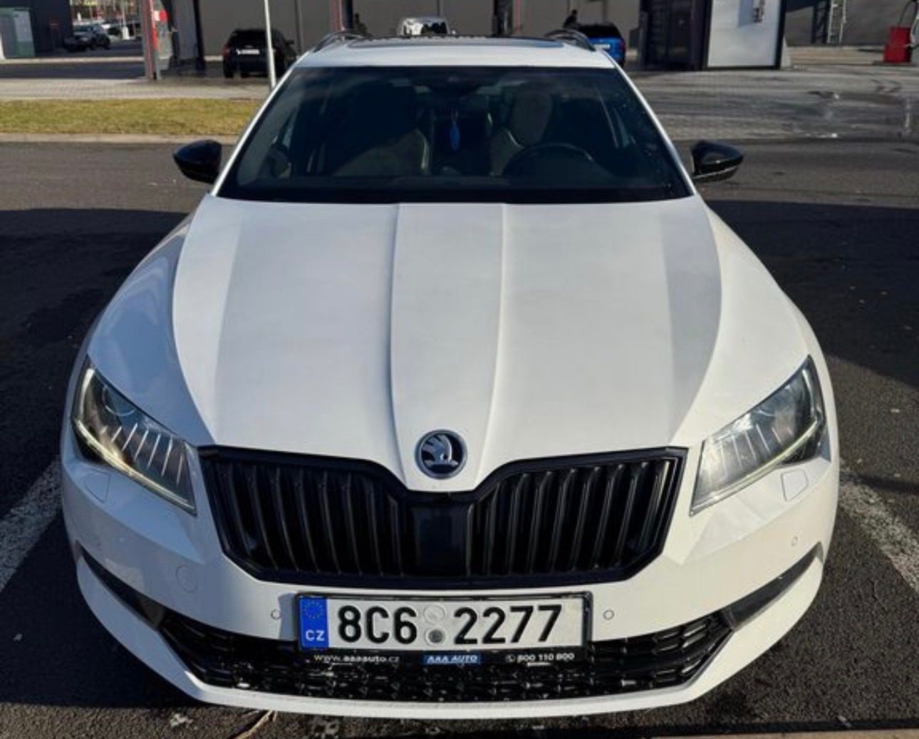 Škoda Superb, Škoda Superb Sportline - fotka 2