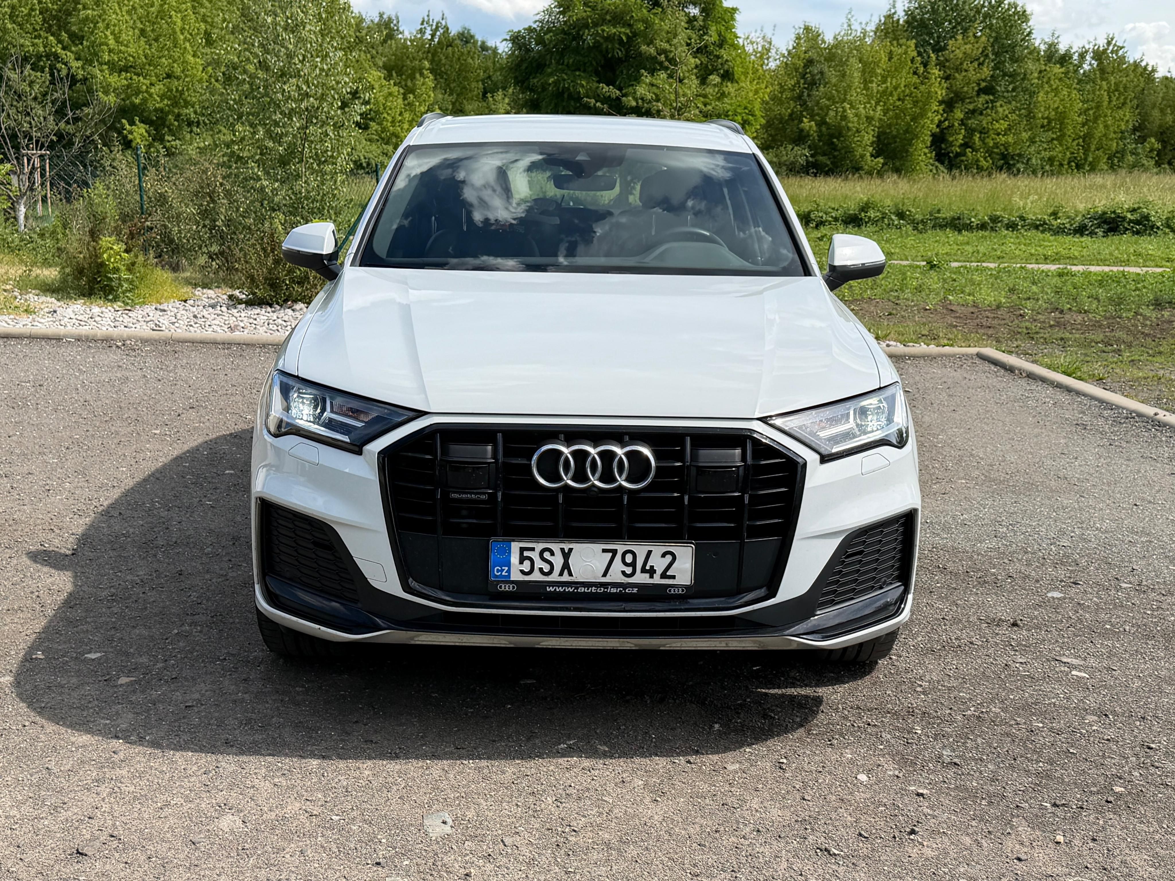 Audi Q7, 50 TDI Sline - fotka 4