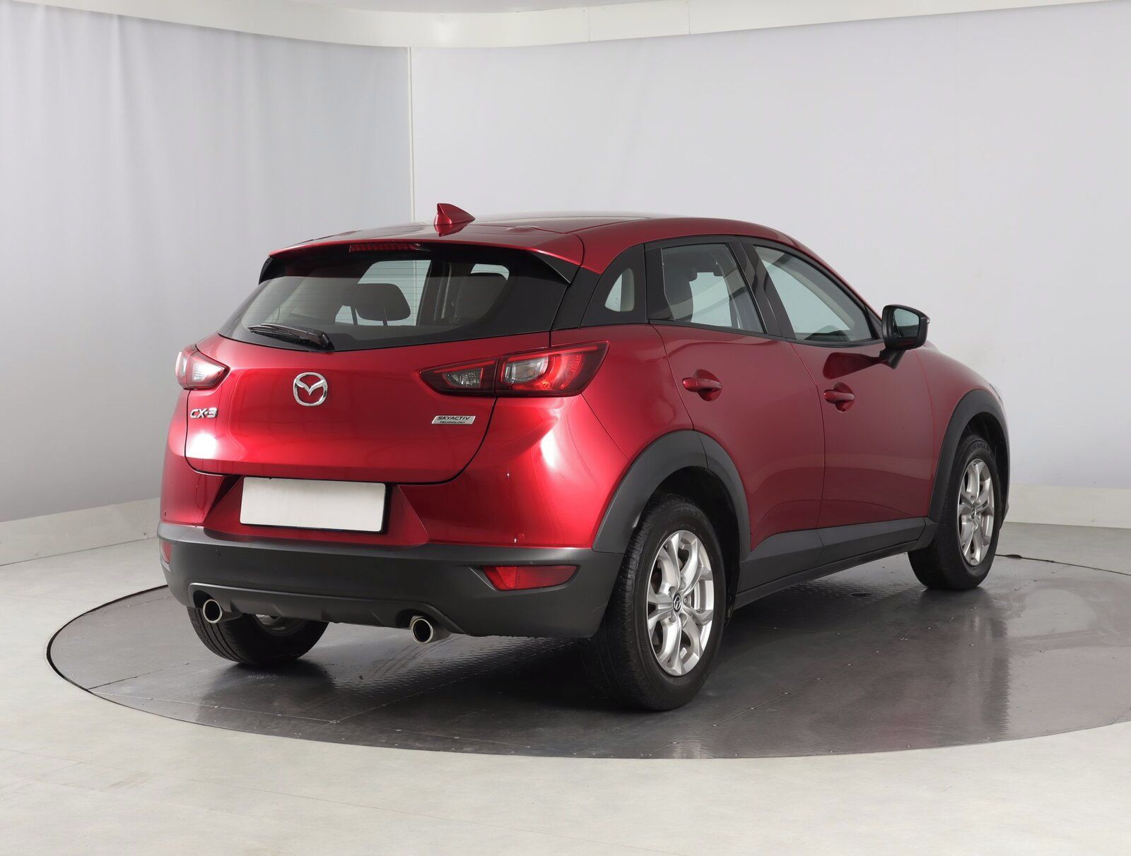 Mazda CX-3, 2.0 Skyactiv-G, ČR,1.maj - fotka 5