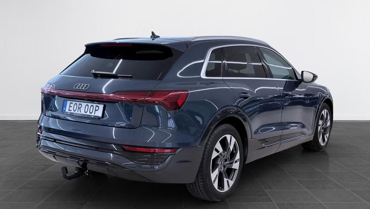 Audi Q8 e-tron, 50 Q SoH 94% Kamera Vzduch Taž - fotka 5