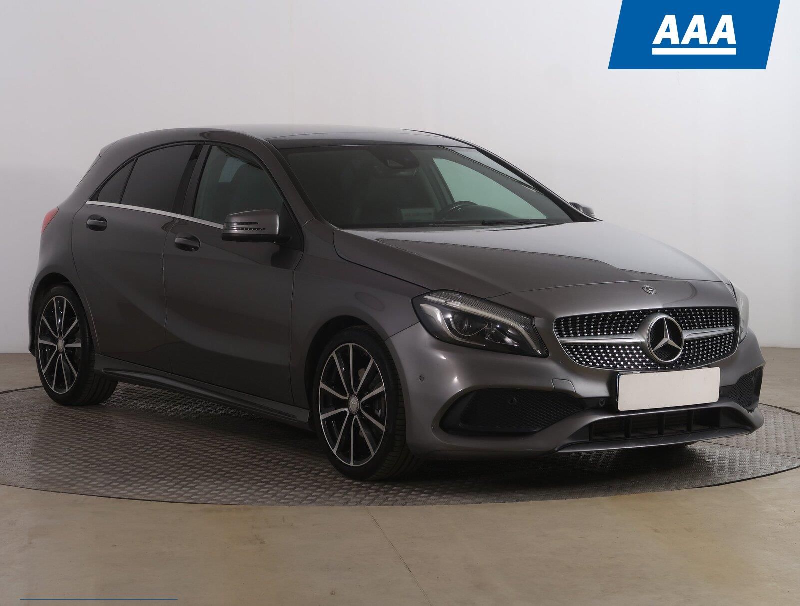 Mercedes-Benz Třídy A, 180, Kůže, Klima, Tempomat