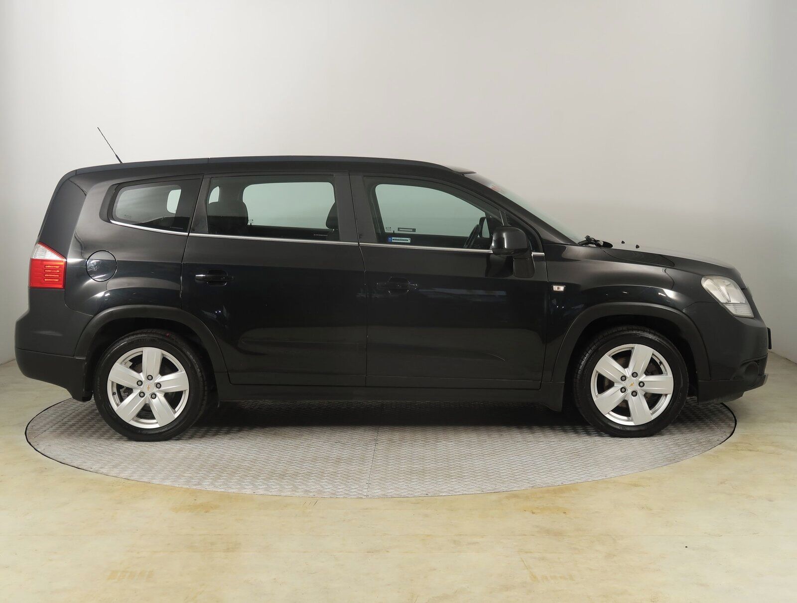 Chevrolet Orlando, 1.8i, 7 míst, ČR,1.maj - fotka 6