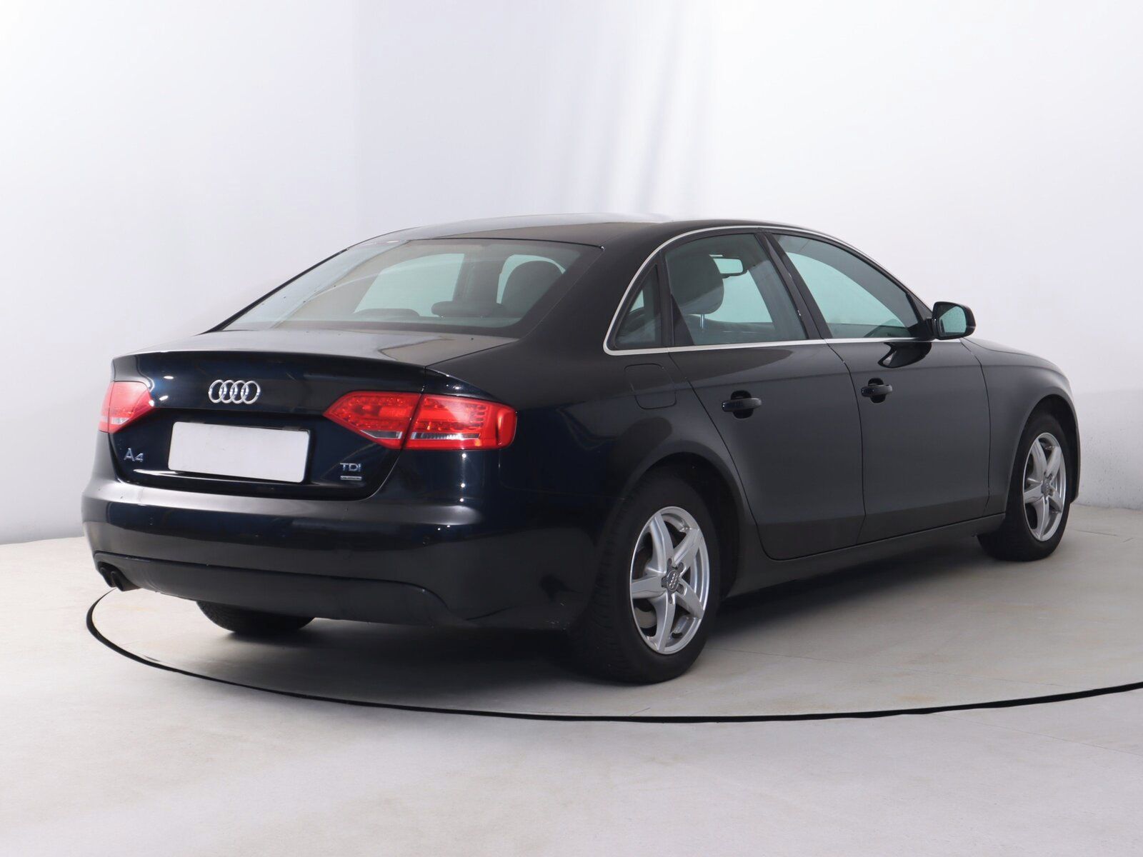 Audi A4, 2.0 TDI, 4X4, Serv.kniha - fotka 5