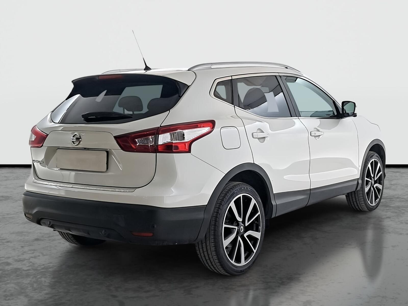 Nissan Qashqai, 1.2 DIG-T, Kůže, Navi - fotka 5