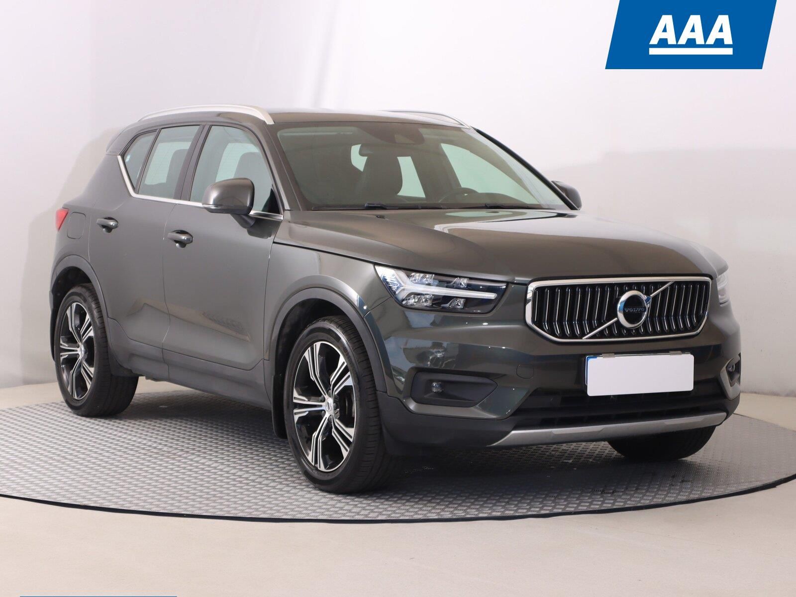 Volvo XC40, D3, Inscription, Kůže, Navi