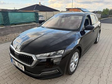 2.0 TDI 110kw,DSG,4x4,STYLE,CZ