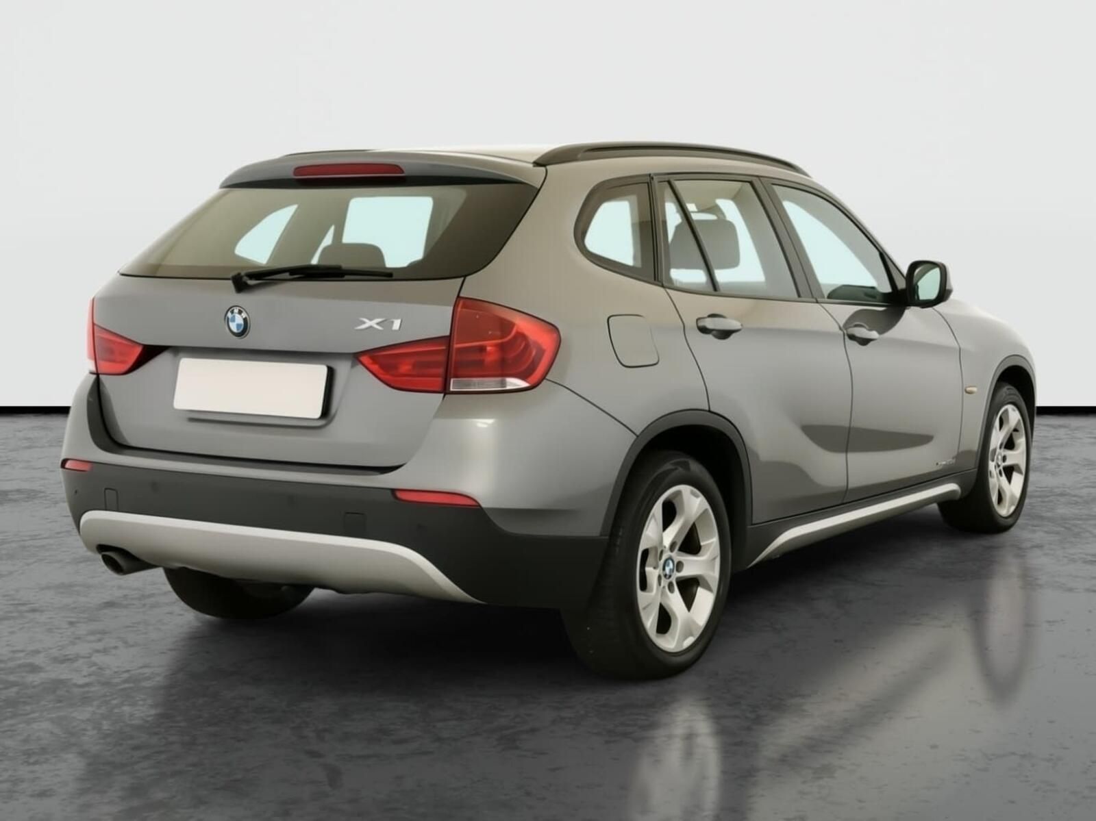 BMW X1, xDrive20d, 4X4, Xenony - fotka 5