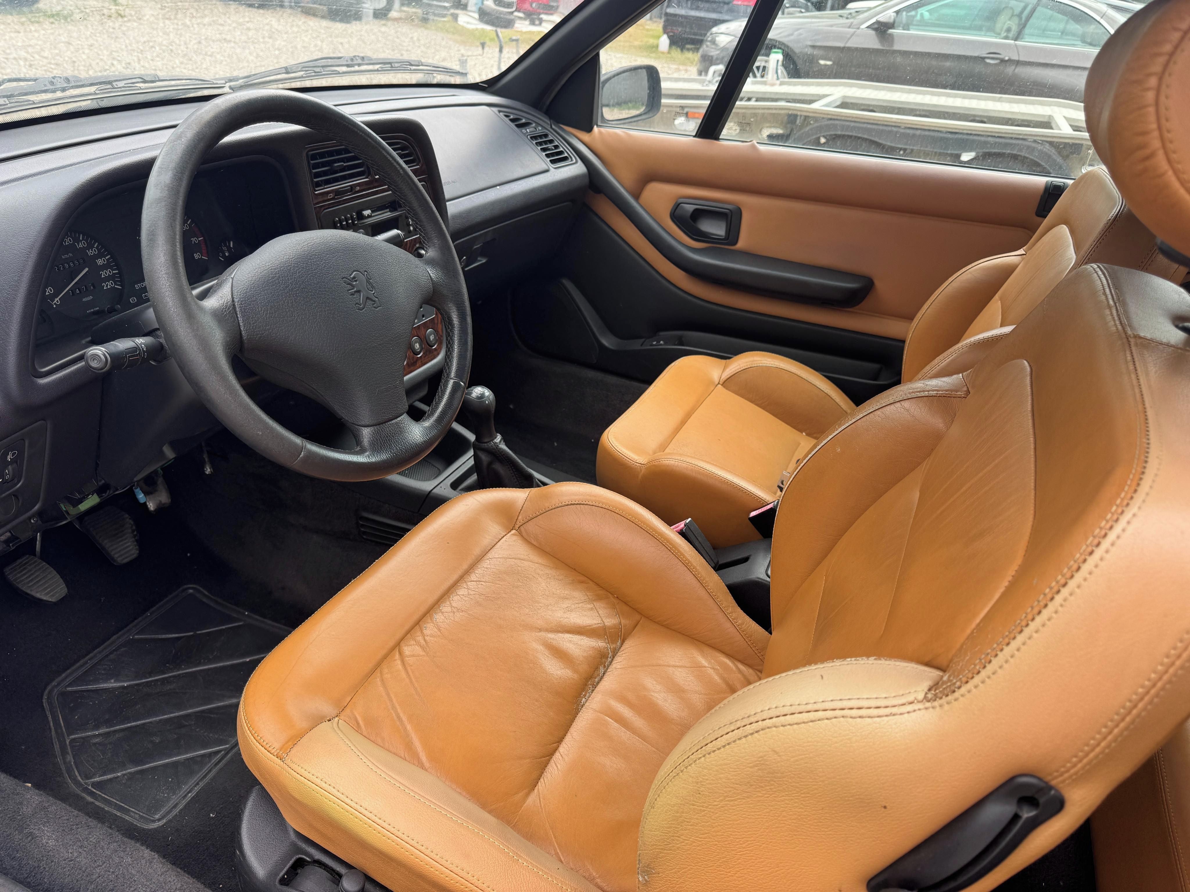 Peugeot 306, 1.8i Saint Tropez Kabrio - fotka 5