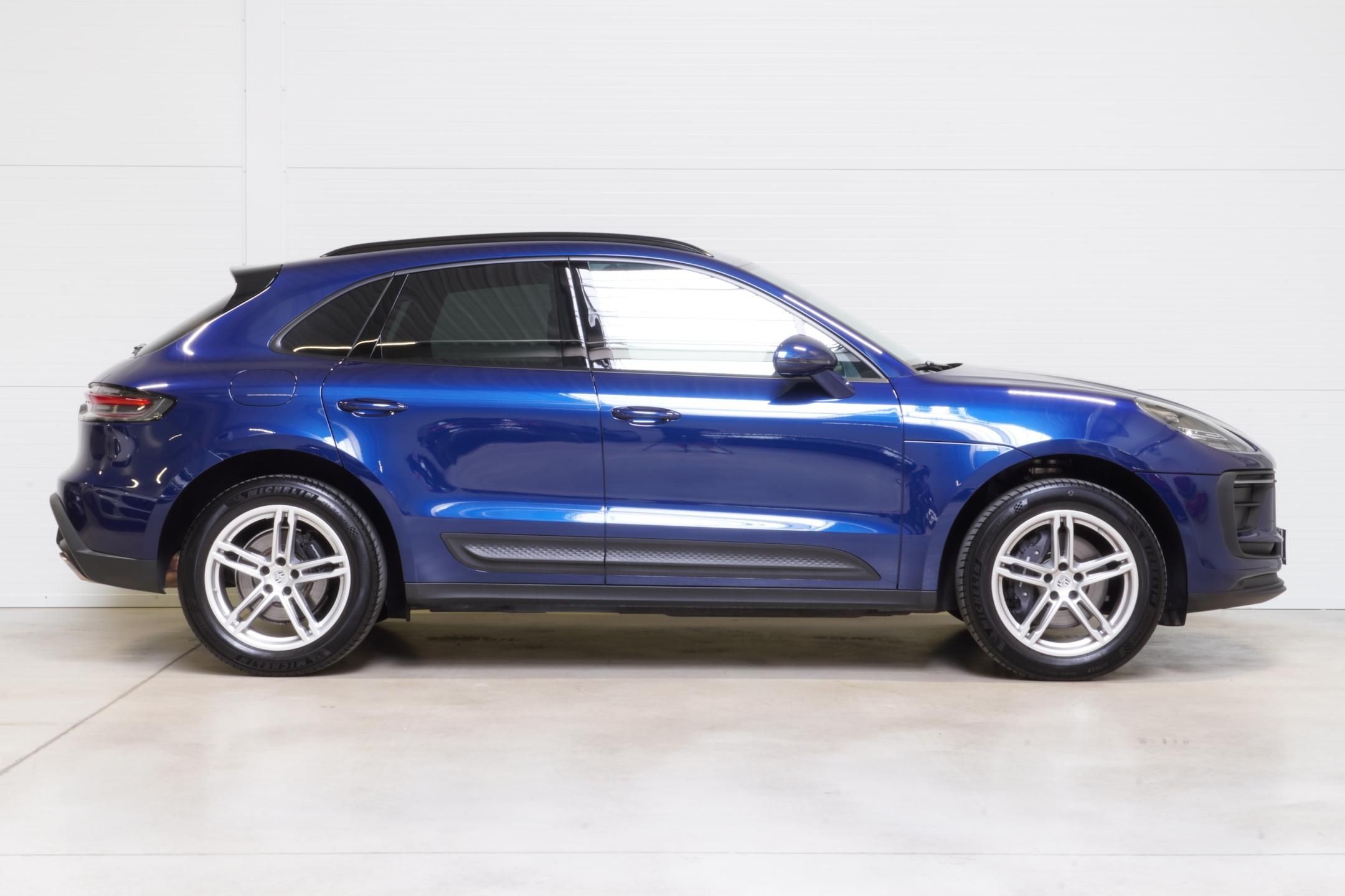 Porsche Macan, 2.0TSI,1.MAJ,ČR,DPH,ACC,Kamera - fotka 4