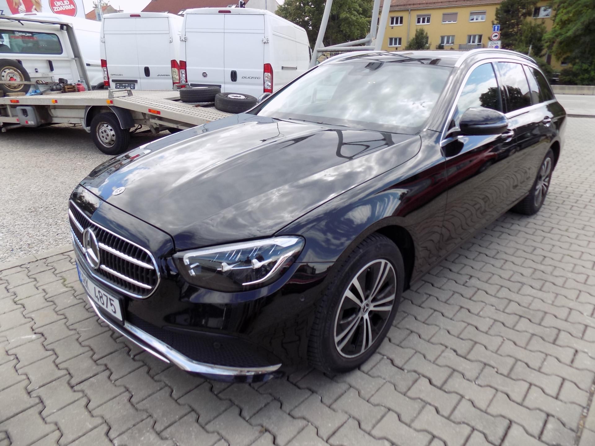Mercedes-Benz Třídy E, 220 D 4MATIC 143 KW TOP!!!