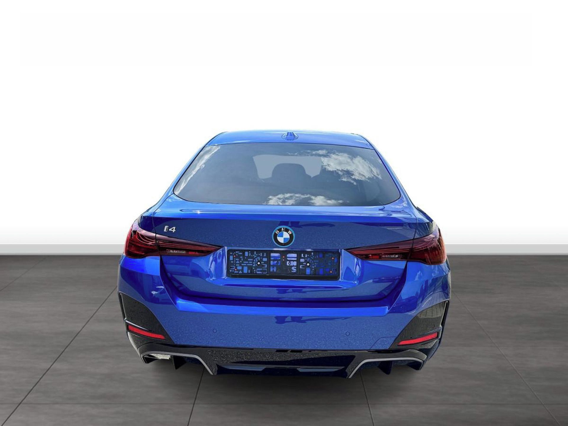 BMW i4, xDrive40 M-Sport HuD 360 DAPro - fotka 5