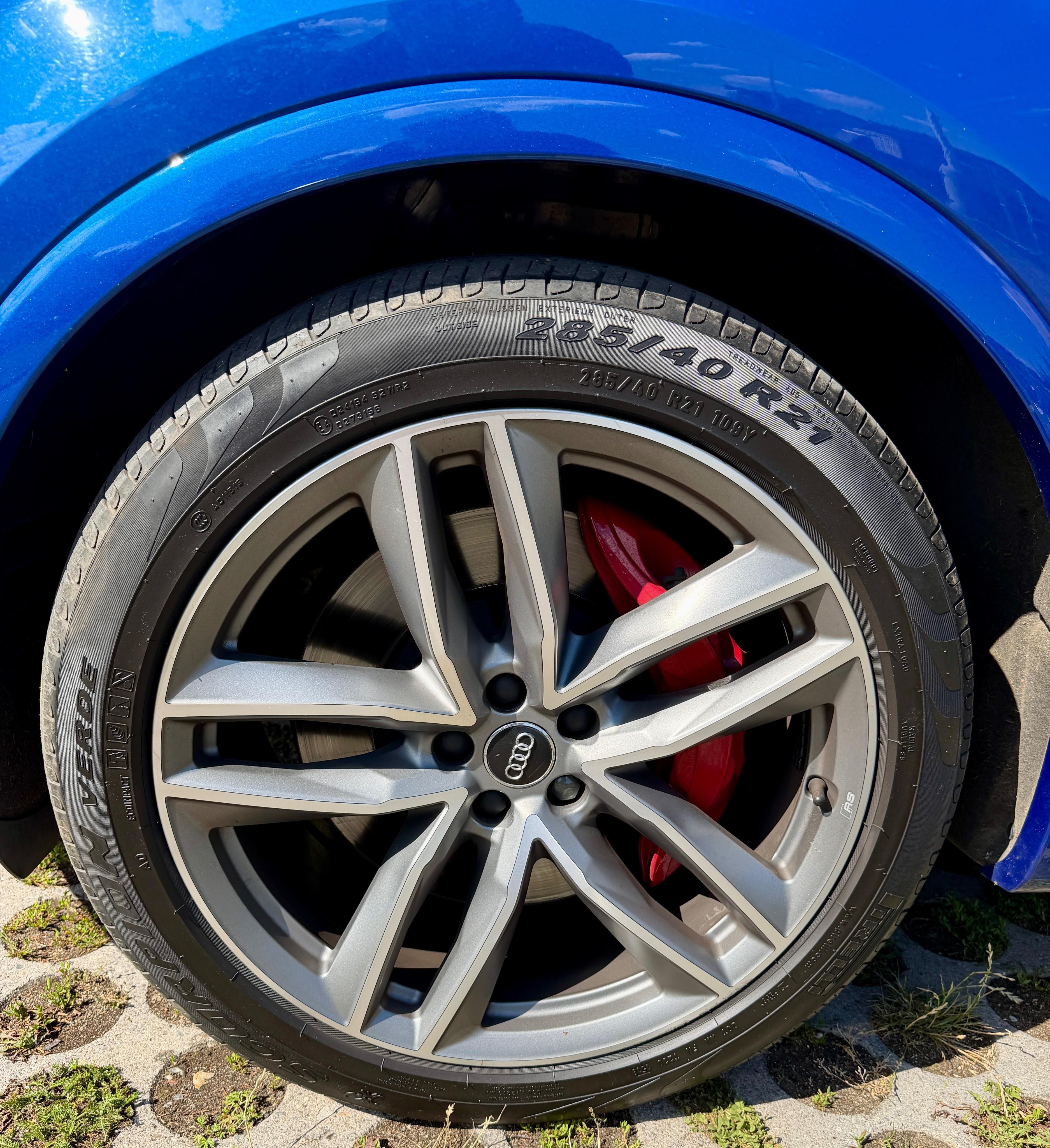 Audi SQ7, Audi SQ7 - garazovano - fotka 6