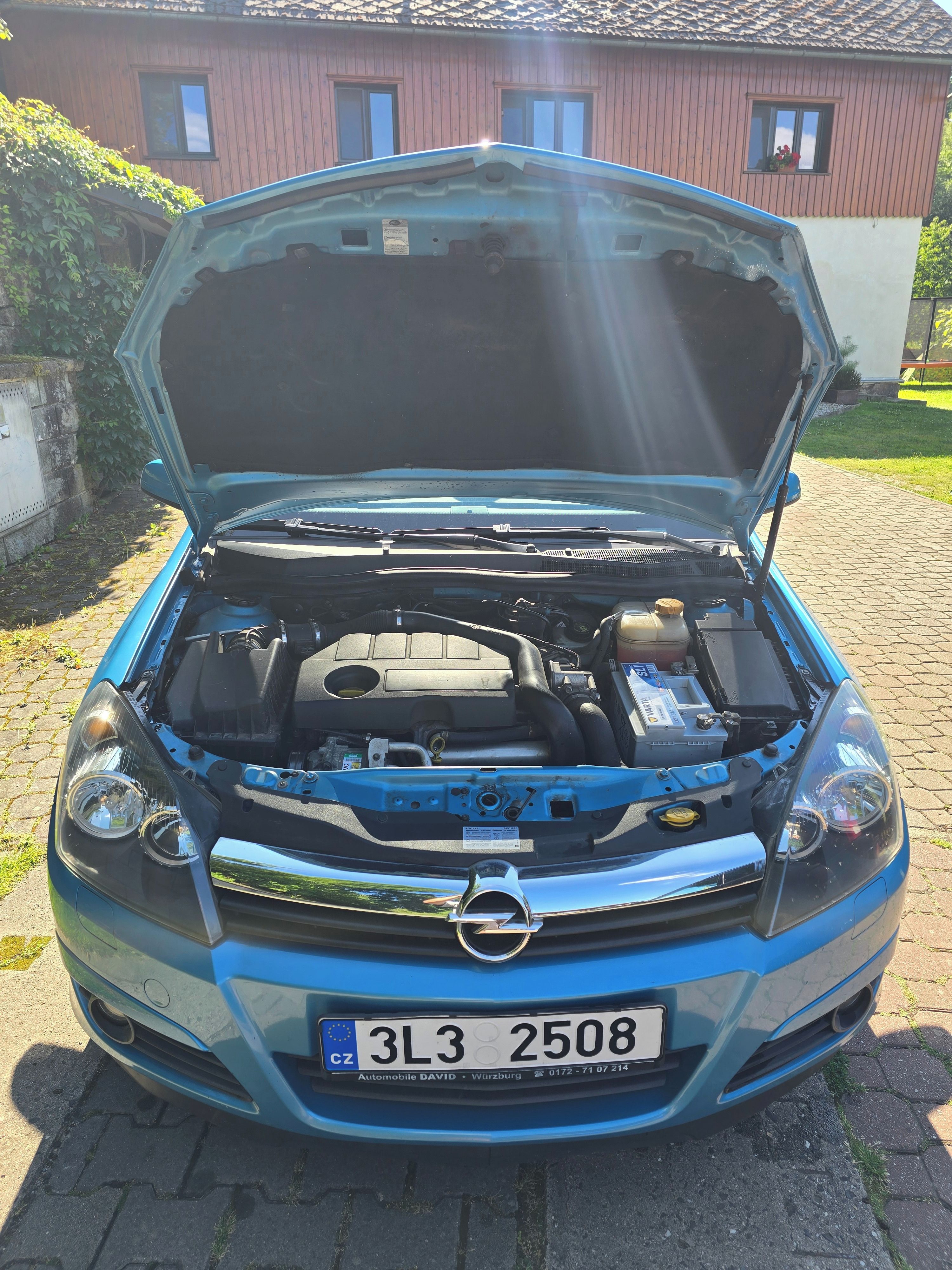 Opel Astra, 1.7 CDTI 74KW - fotka 5