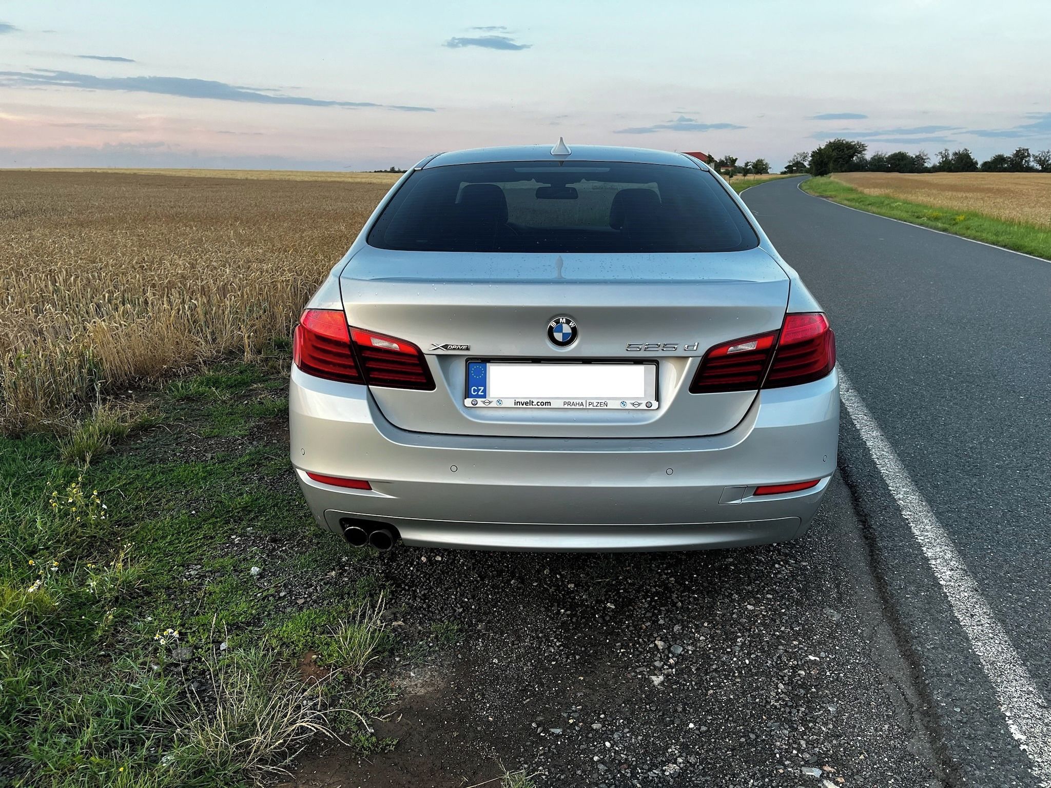 BMW Řada 5, 525d, xDrive, 2 sady kol 160kw - fotka 6
