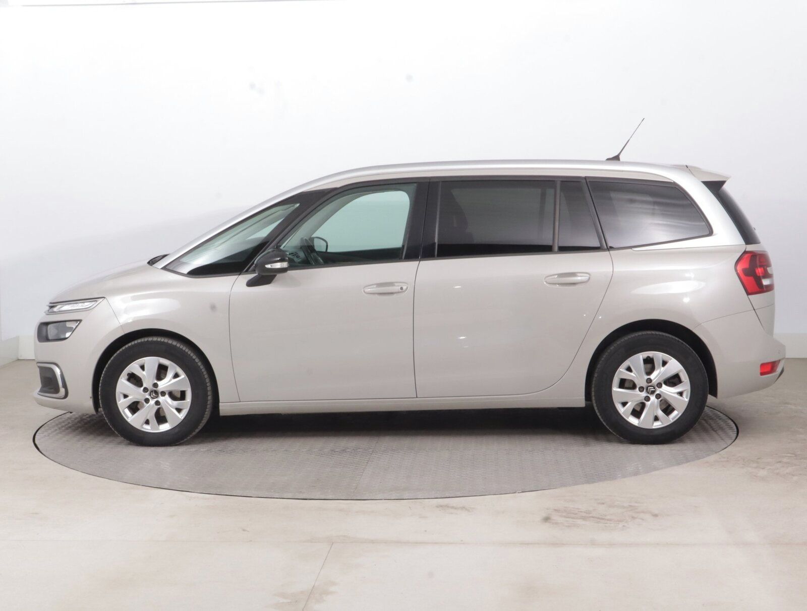 Citroën Grand C4 SpaceTourer, 1.2 T, 7 míst, Serv.kniha - fotka 3