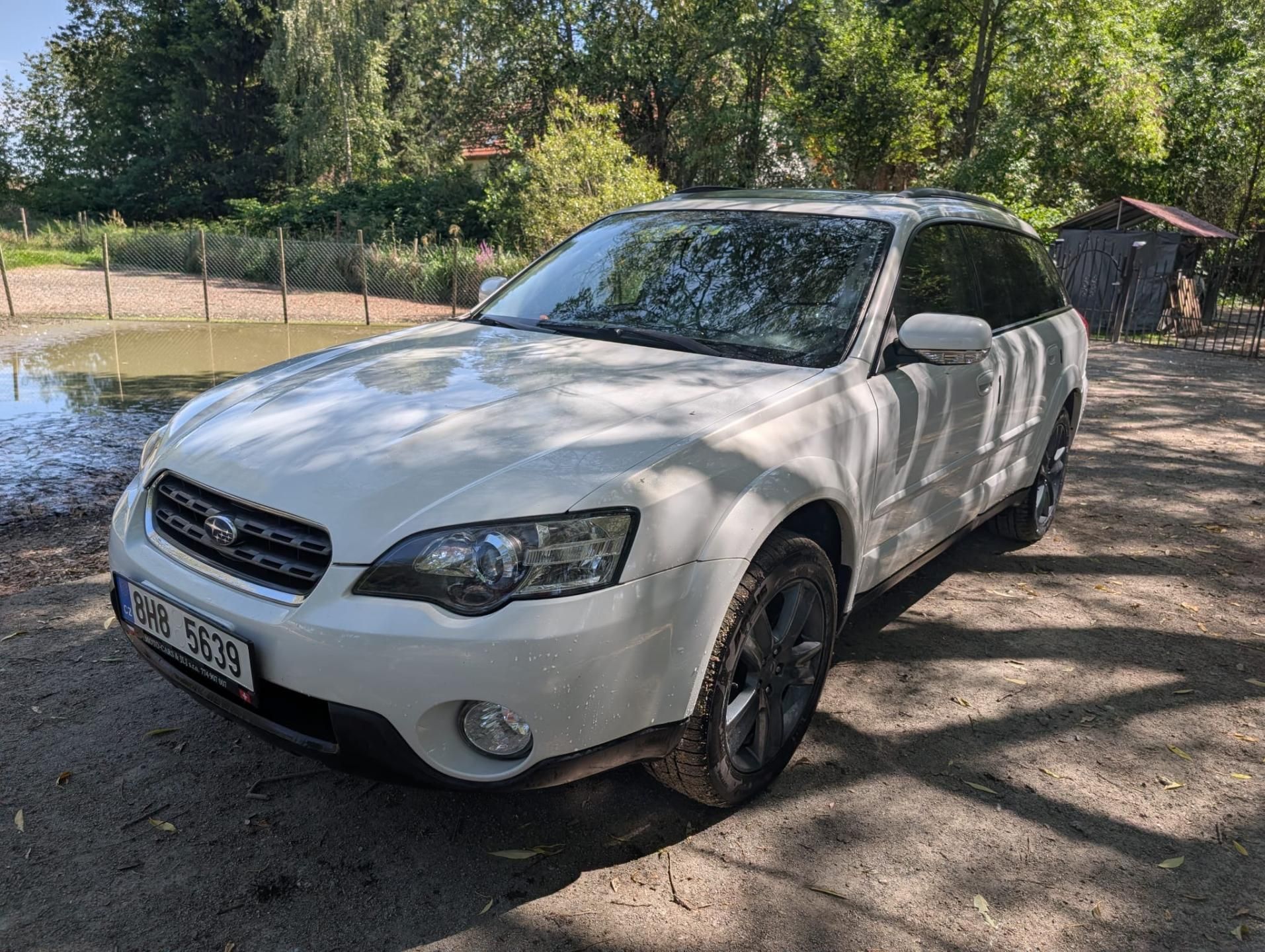 Subaru Outback, 3.0 V6 180KW - fotka 2