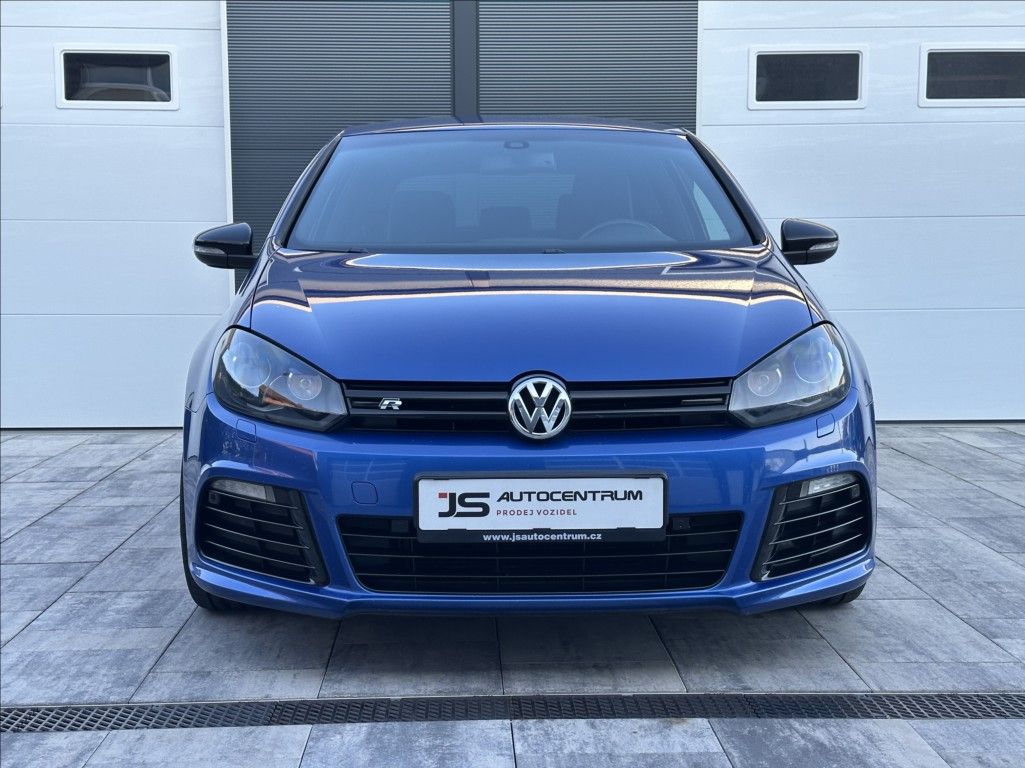 Volkswagen Golf, 2,0 TSI 271PS  R M/T 4x4 - fotka 4