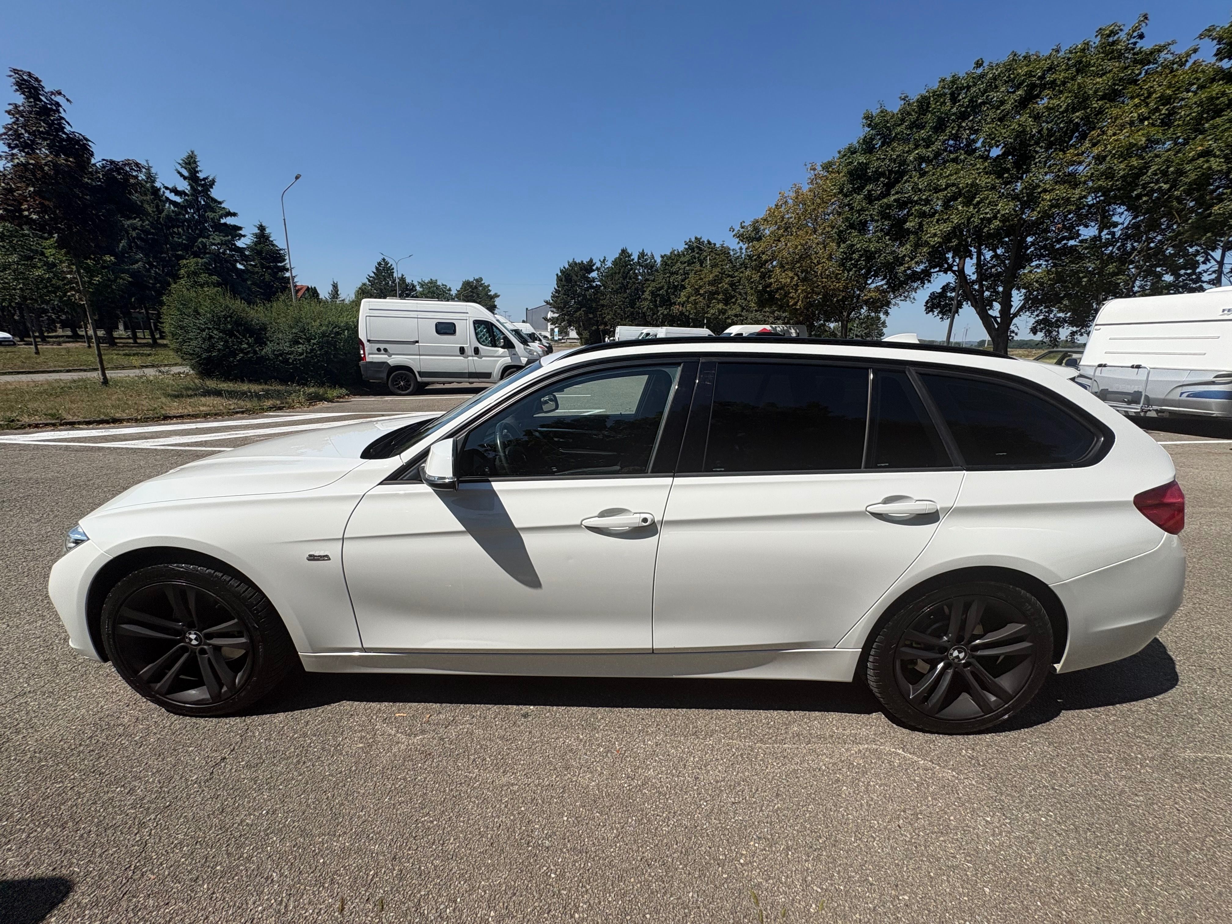 BMW Řada 3, 2.0 - fotka 5
