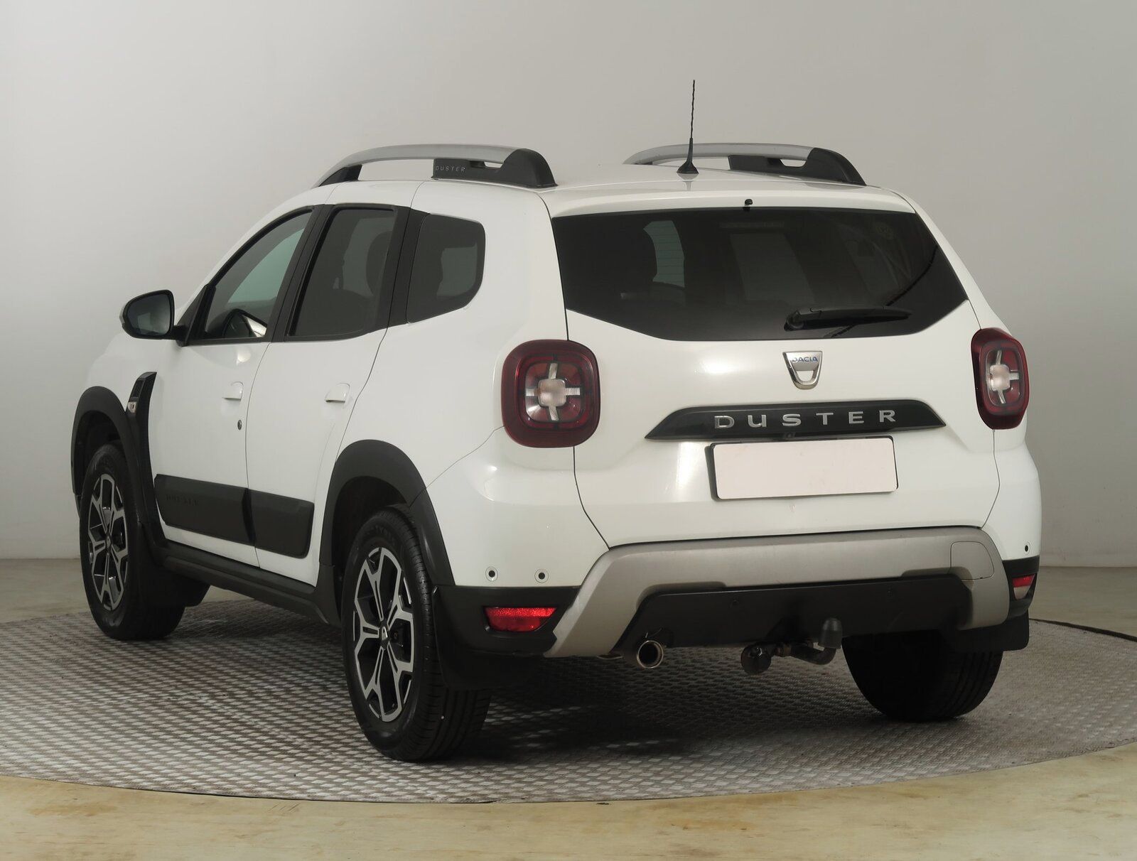 Dacia Duster, 1.6 SCe, LPG, Navi, Tempomat - fotka 4