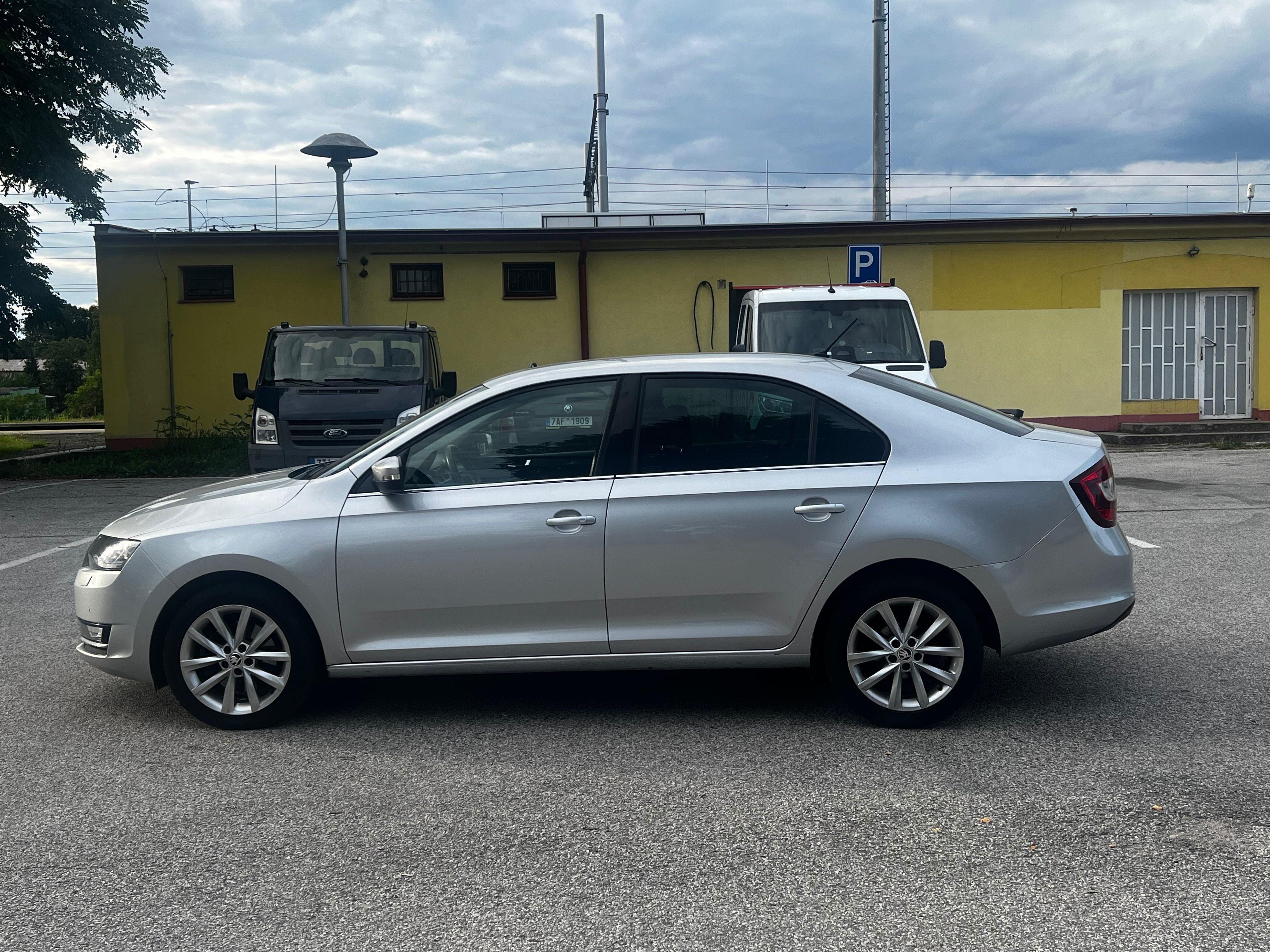 Škoda Rapid, Kamera,AppCarPlay,Radar Bixeno - fotka 6