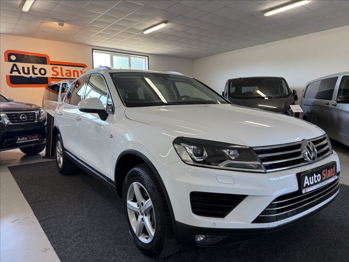 Volkswagen Touareg, 3,0 TDI kůže,tažné,po servisu! - fotka 2