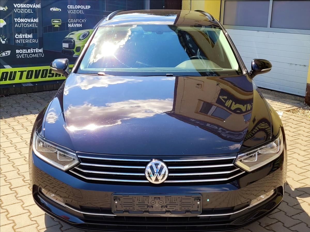 Volkswagen Passat, 1,4 TSi DSG SERV.KN,CEBIA,ACC - fotka 2