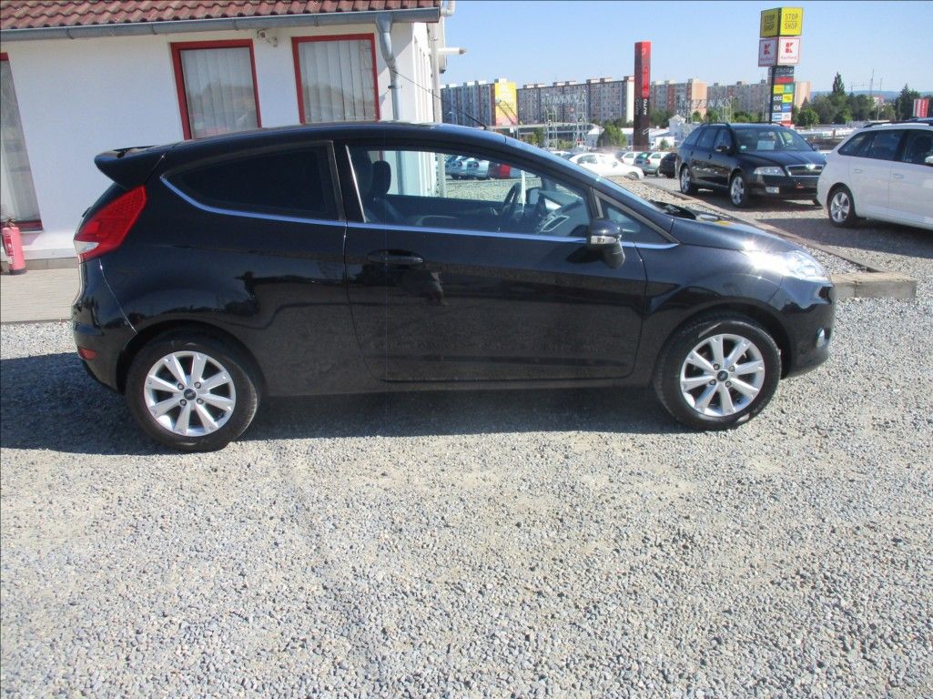Ford Fiesta, 1,2 i, aut.klima, serv.kniha, - fotka 5