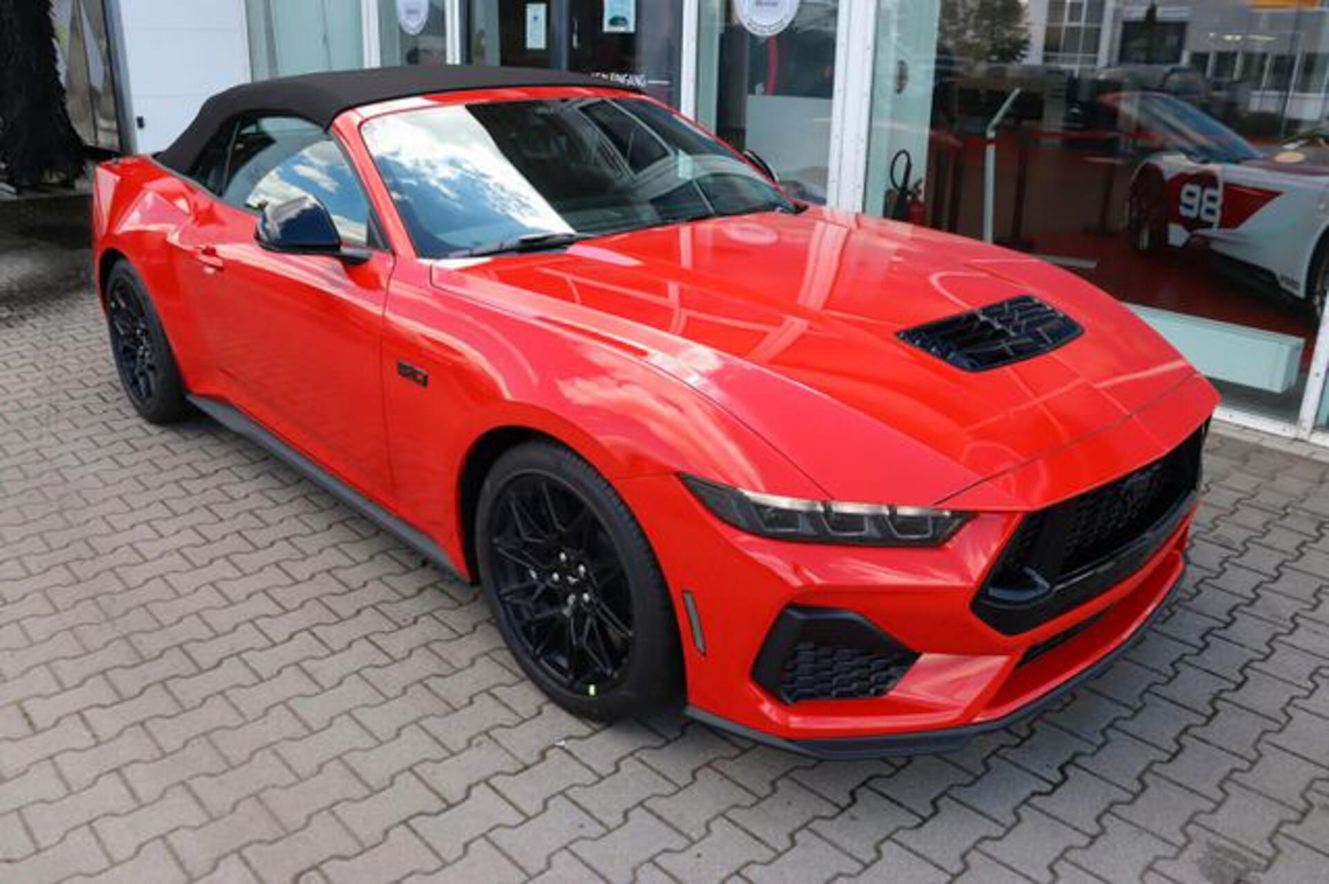 Ford Mustang, 5.0 Convertible MagneRide Nite