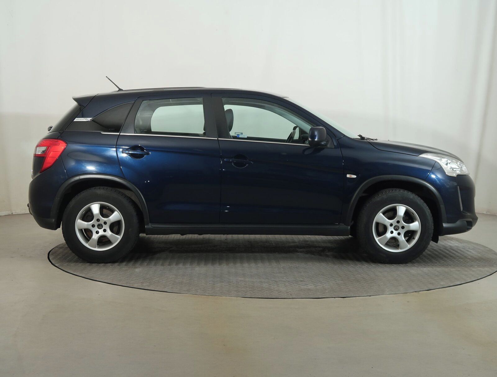 Citroën C4 Aircross, 1.6 HDi, 4X4, Serv.kniha - fotka 6