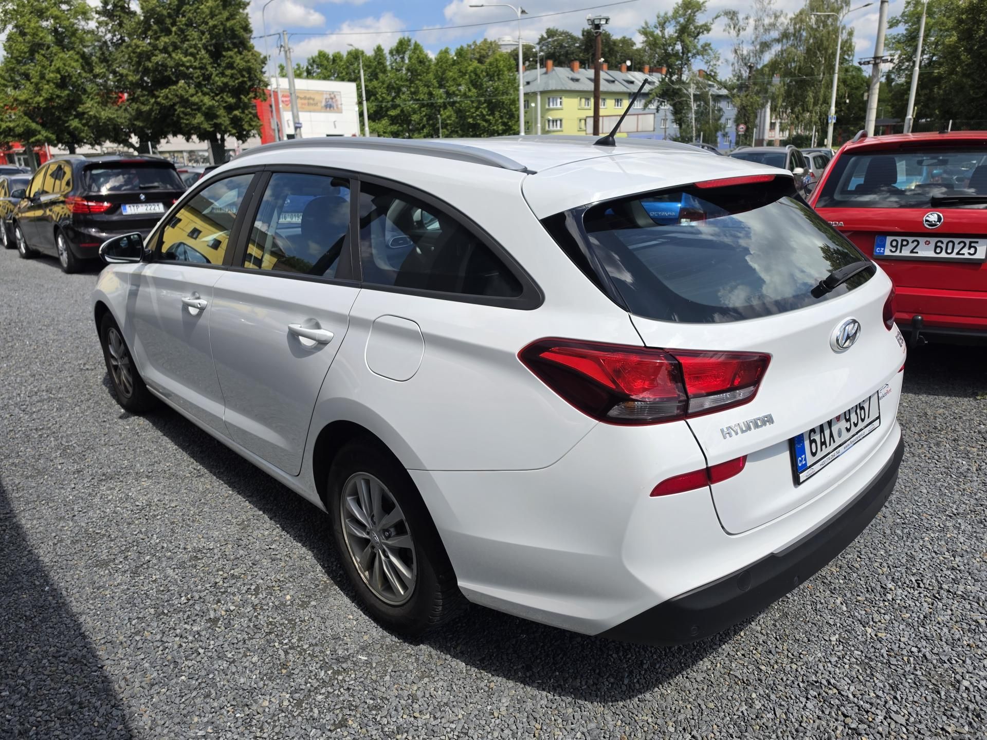 Hyundai i30, 1.4i - fotka 3