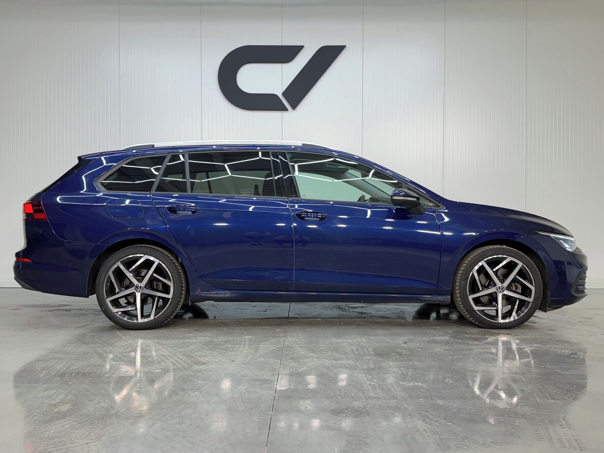 Volkswagen Golf, 2.0 TDI 110KW DSG - fotka 3