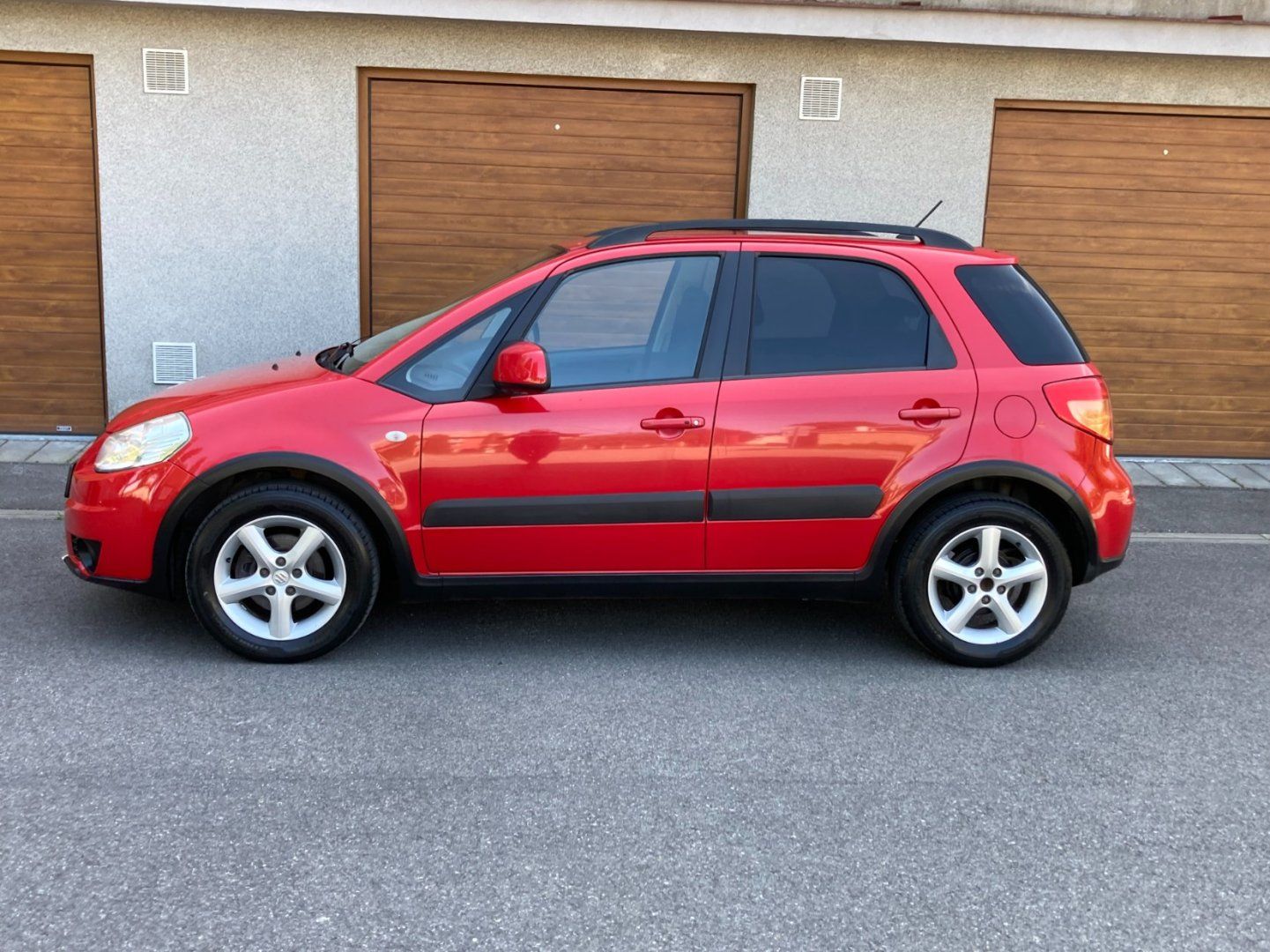 Suzuki SX4, 1,6 kW koupeno v ČR - fotka 6