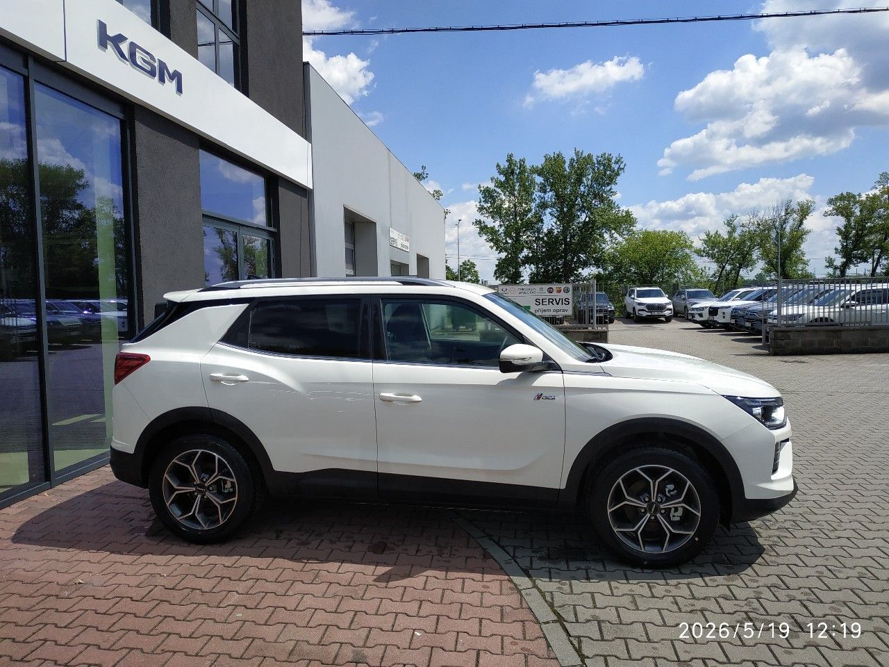 KGM Korando, 1.5T, Style+2WD,AT,SKLADEM - fotka 4